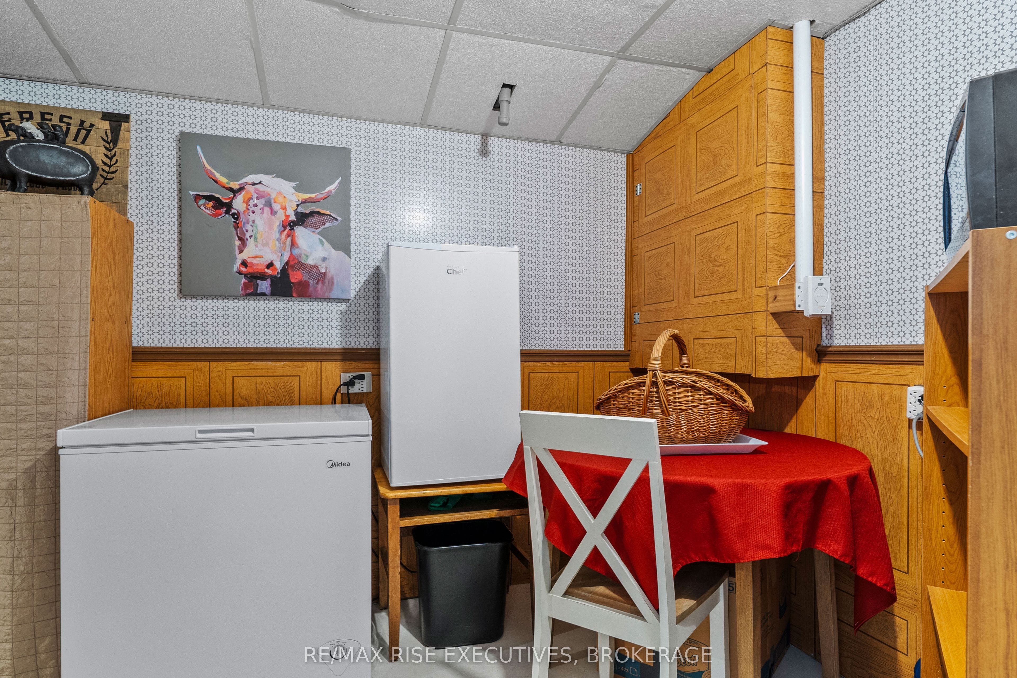 149 Grenadier Drive Property Photo 32