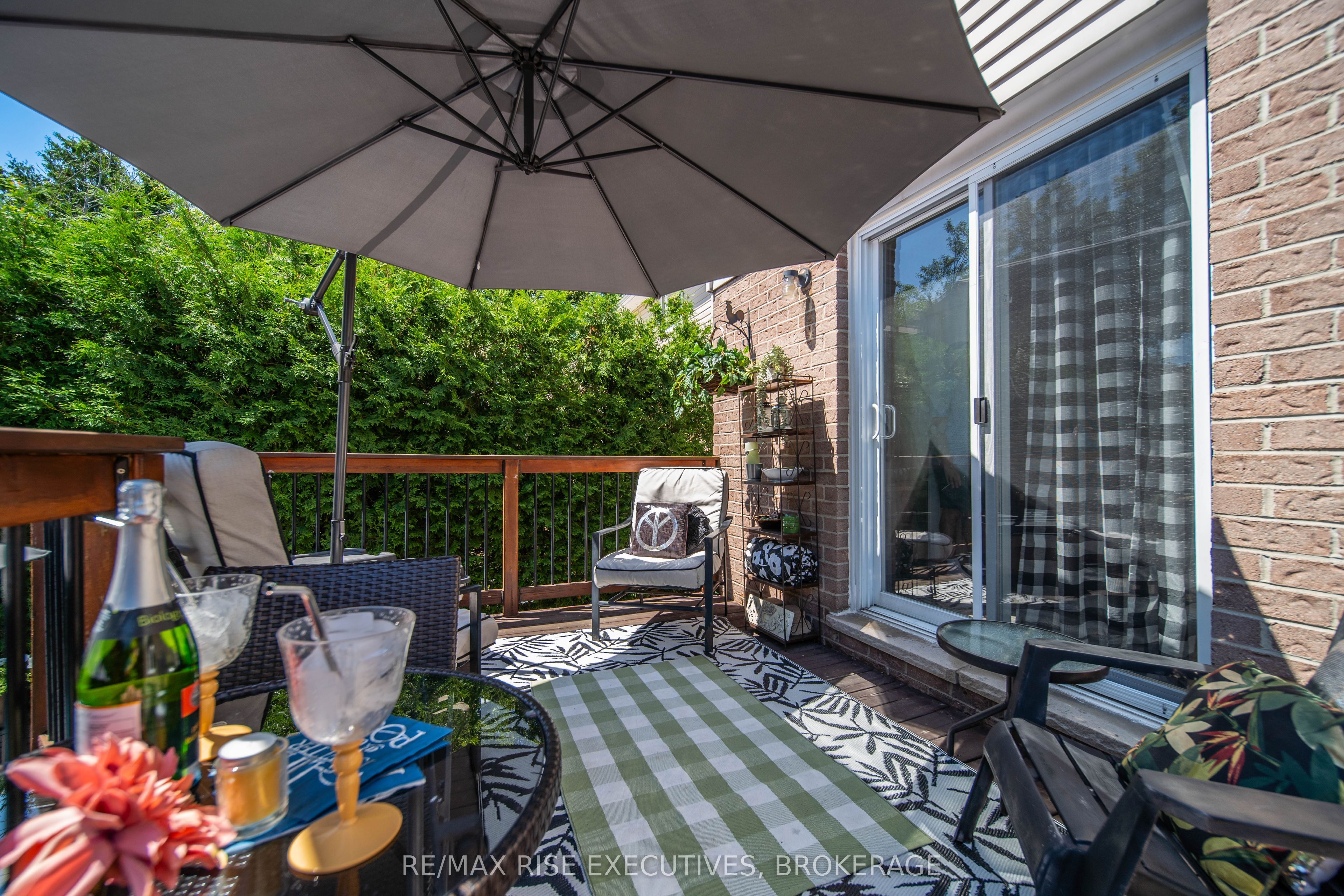 149 Grenadier Drive Property Photo 37
