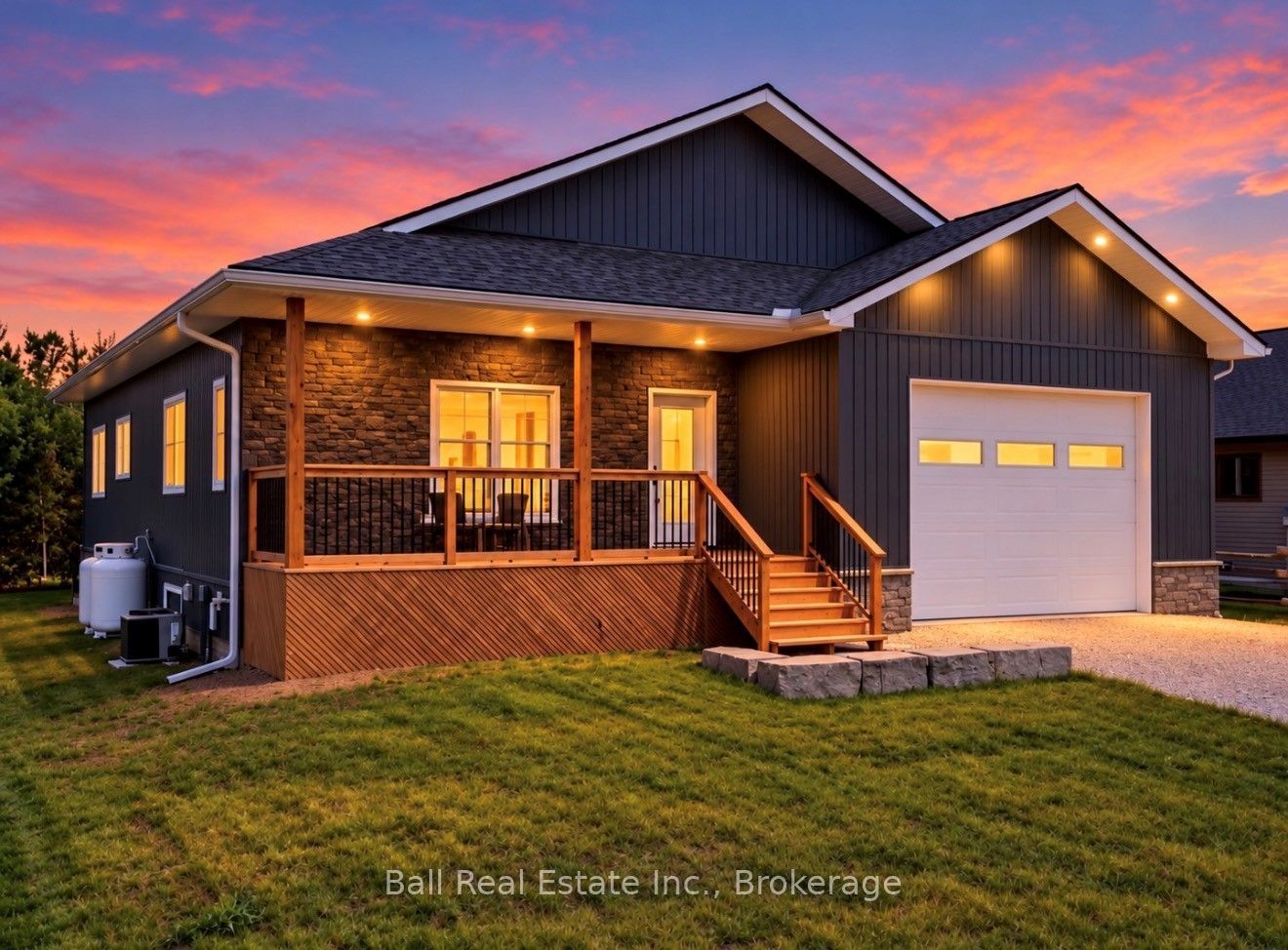 9 Williams Drive Property Photo 1