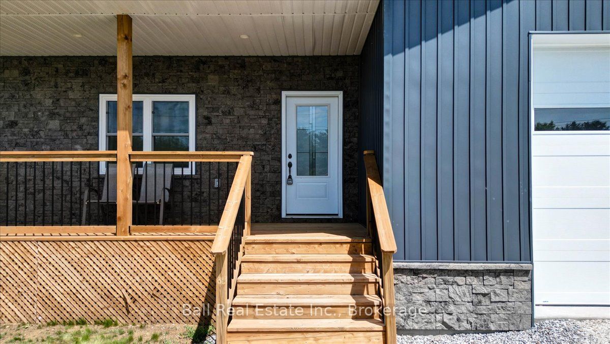9 Williams Drive Property Photo 3