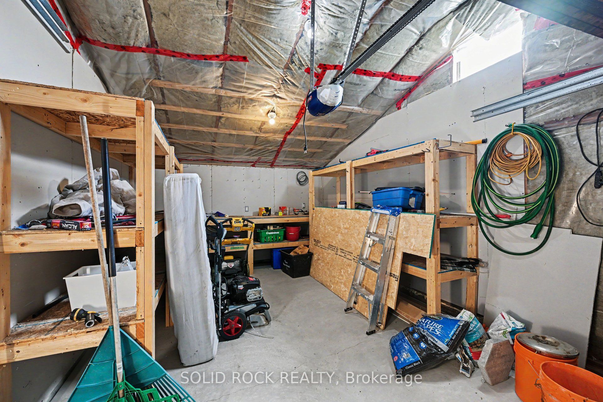 236 Campbell Drive N Property Photo 33