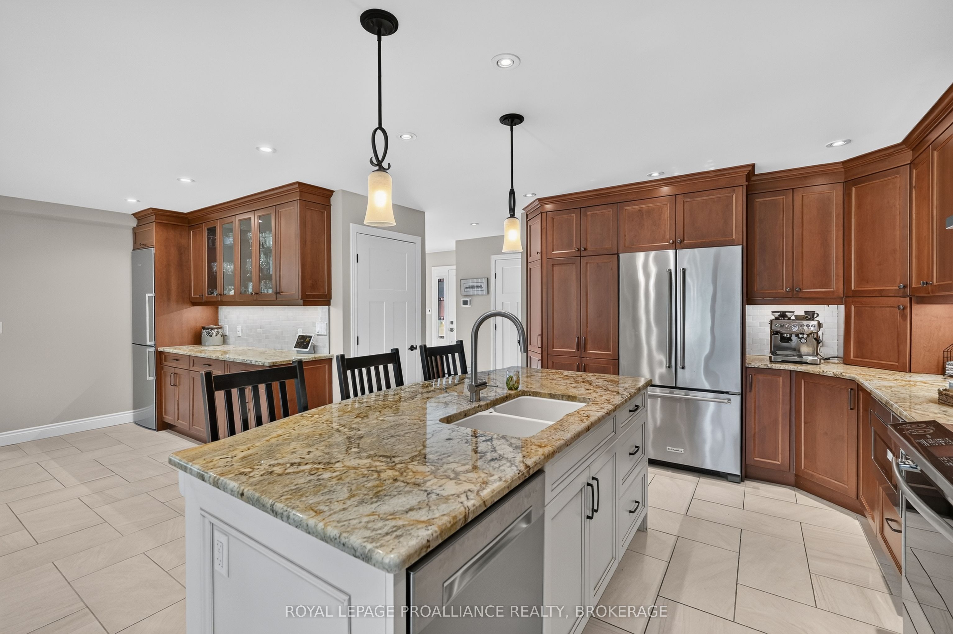 640 Braeside Crescent Property Photo 13