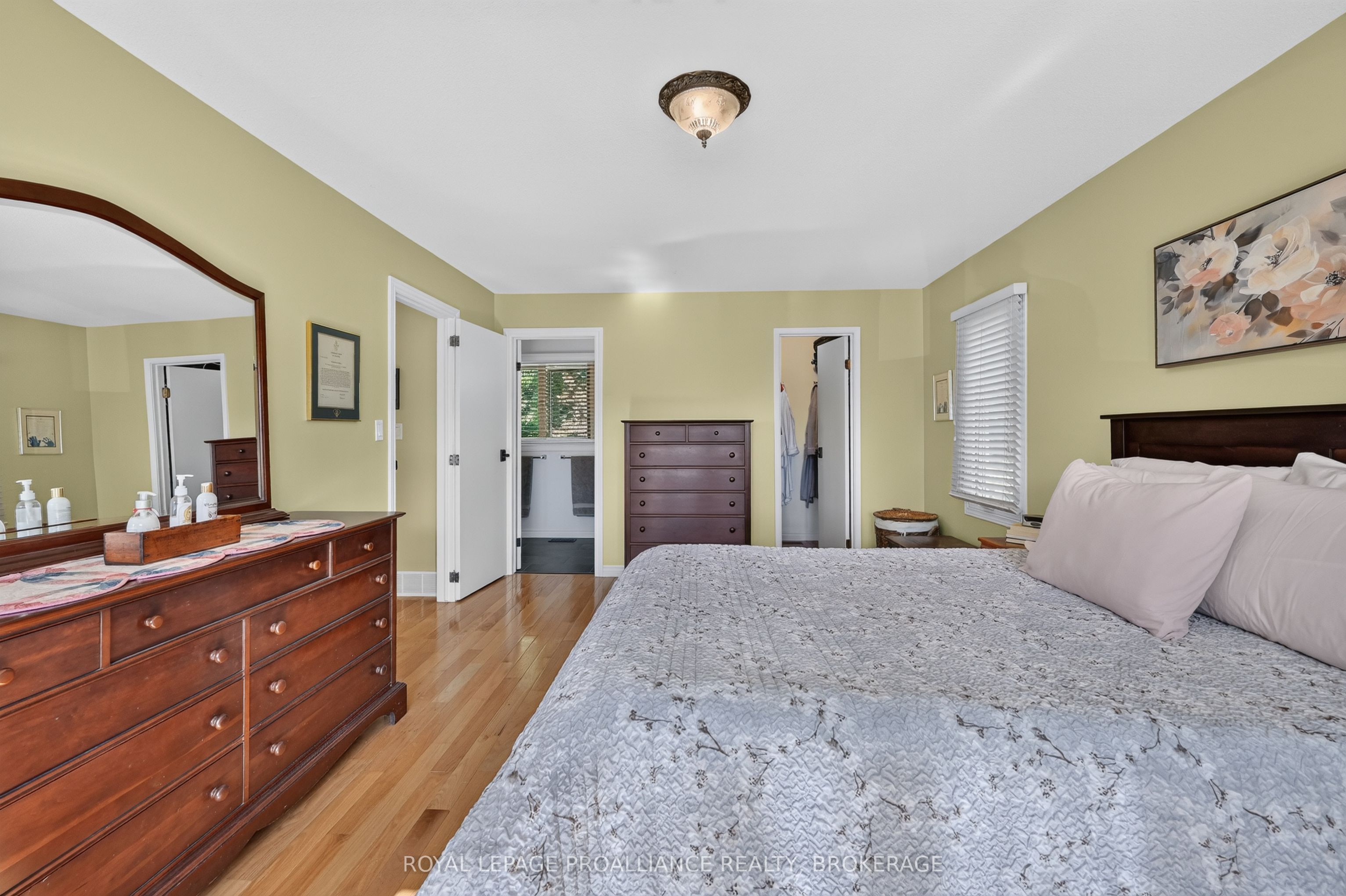640 Braeside Crescent Property Photo 21