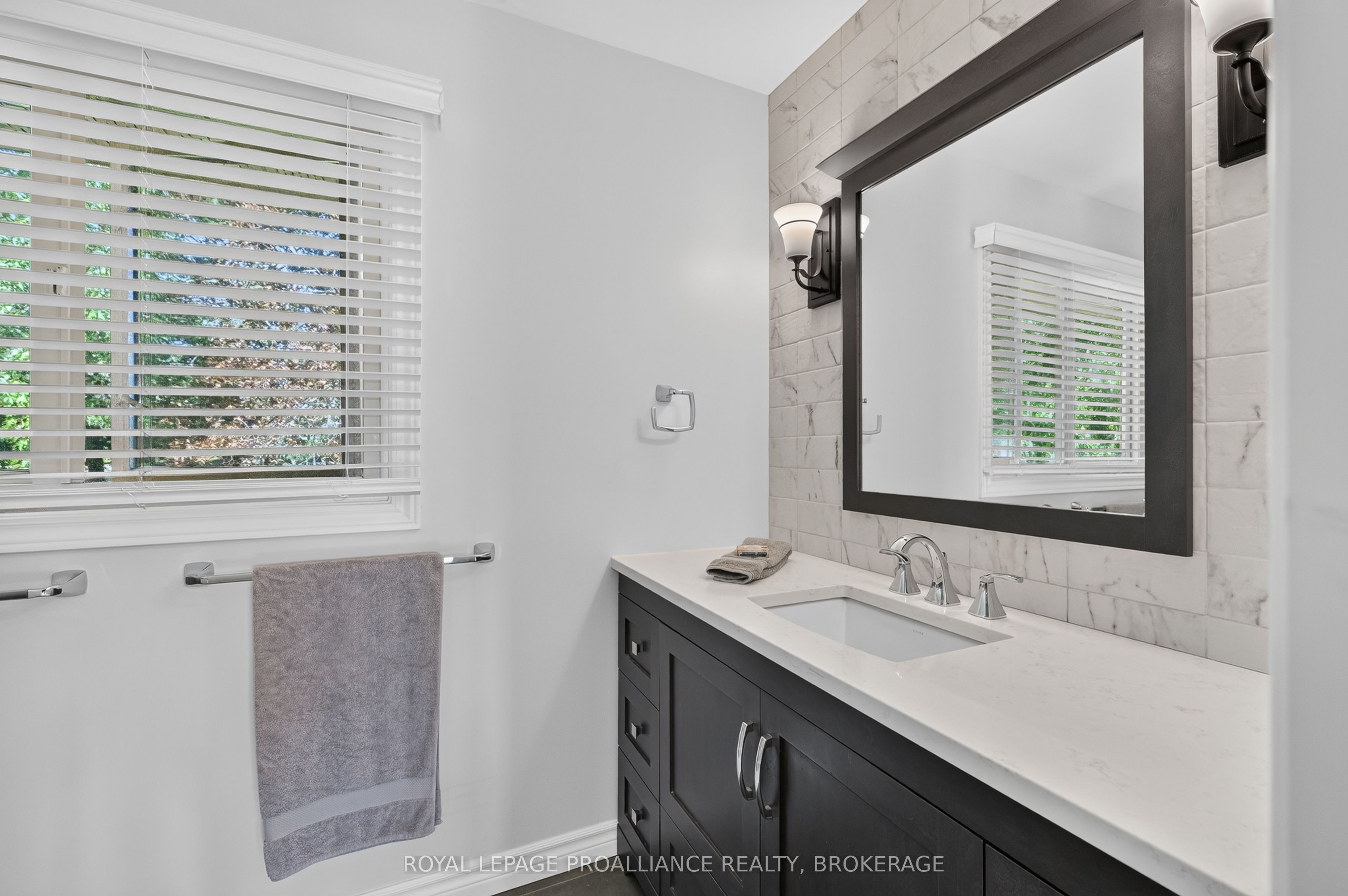 640 Braeside Crescent Property Photo 22