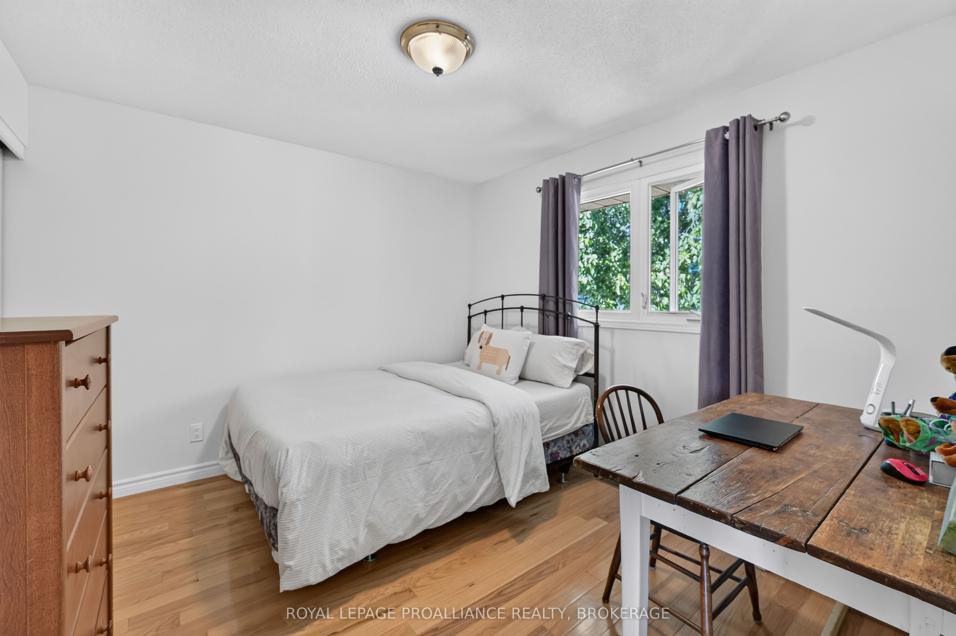 640 Braeside Crescent Property Photo 24