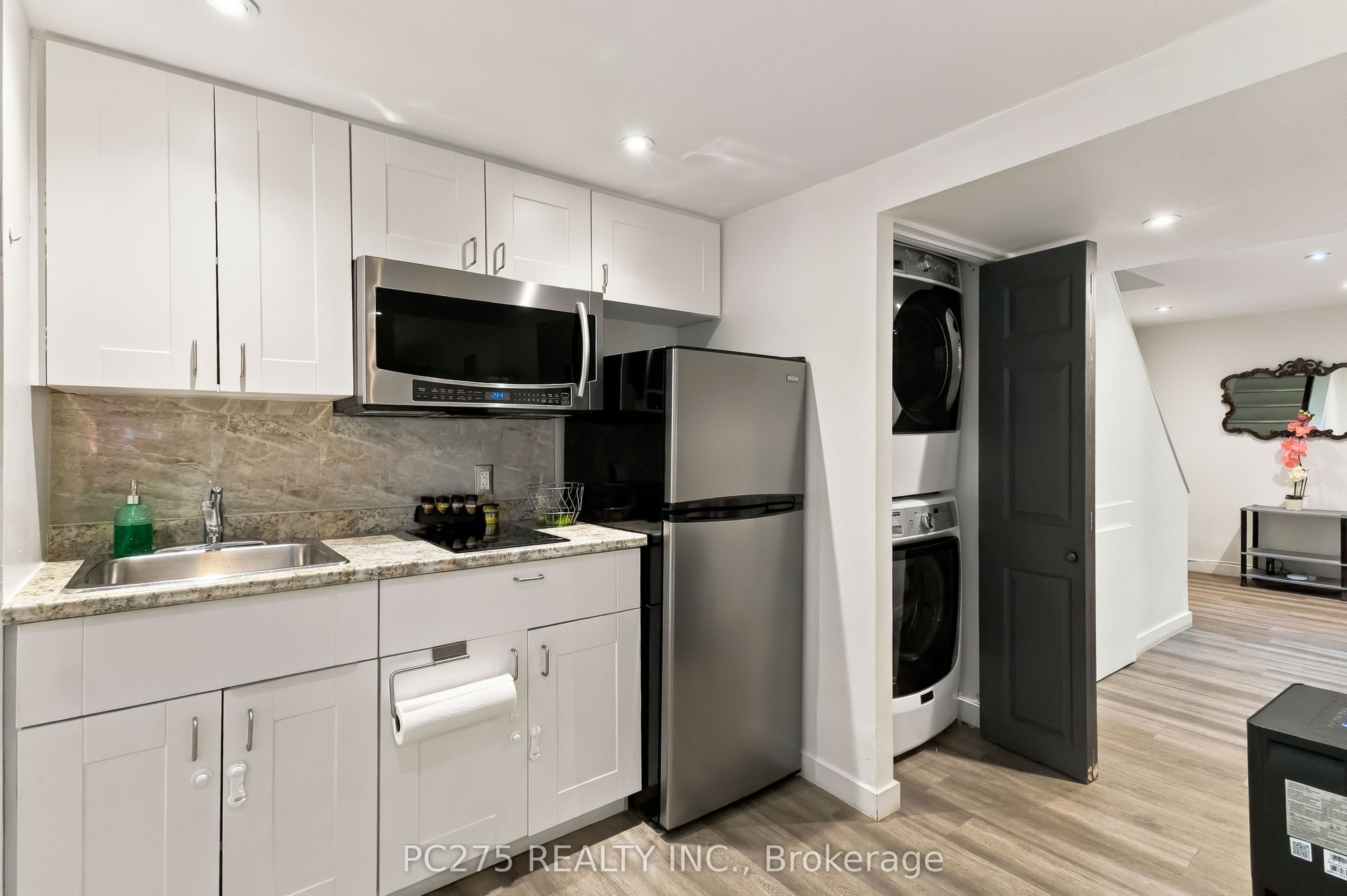 27 Sasha Crescent Property Photo 36