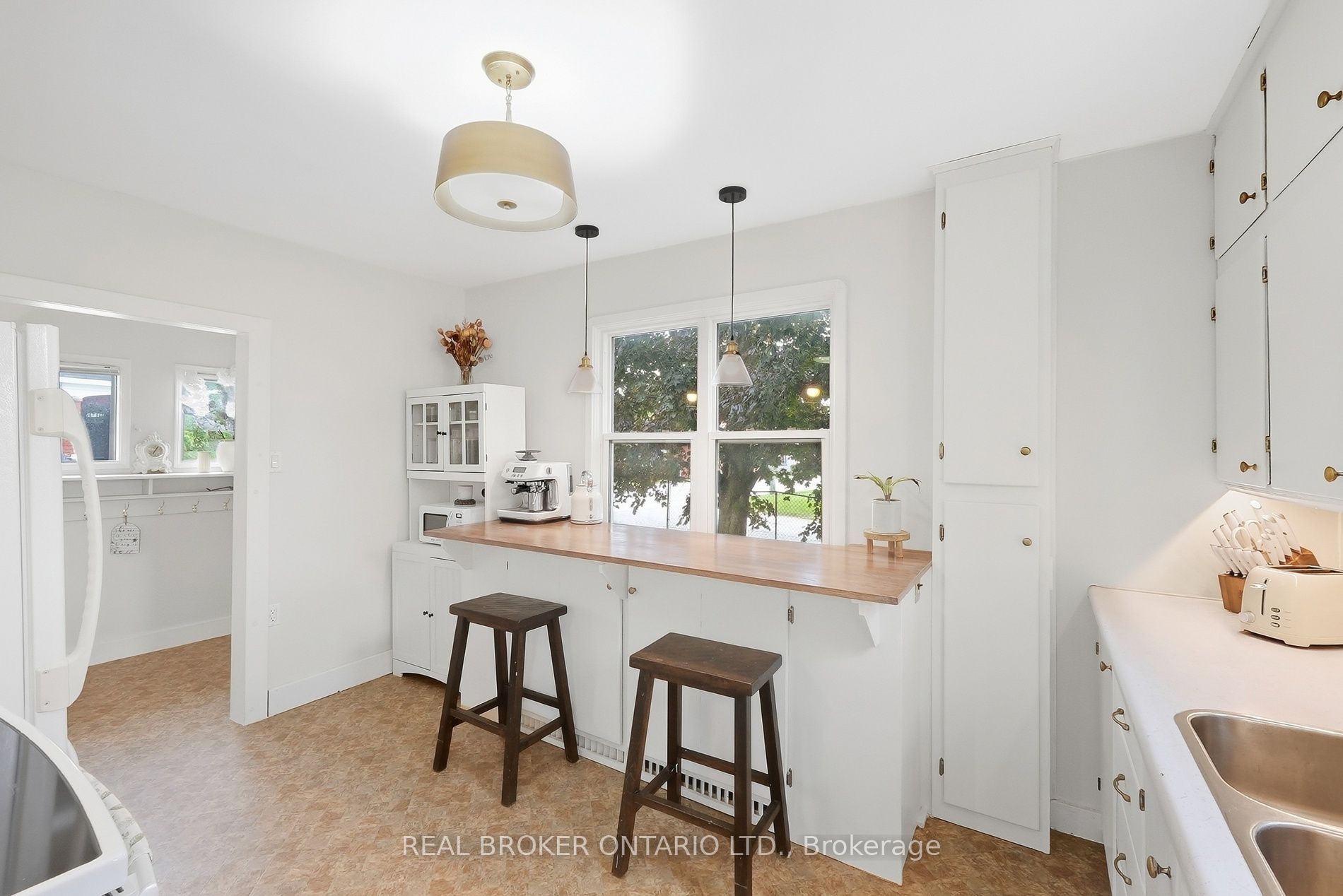 22 Temperance Street Property Photo 7