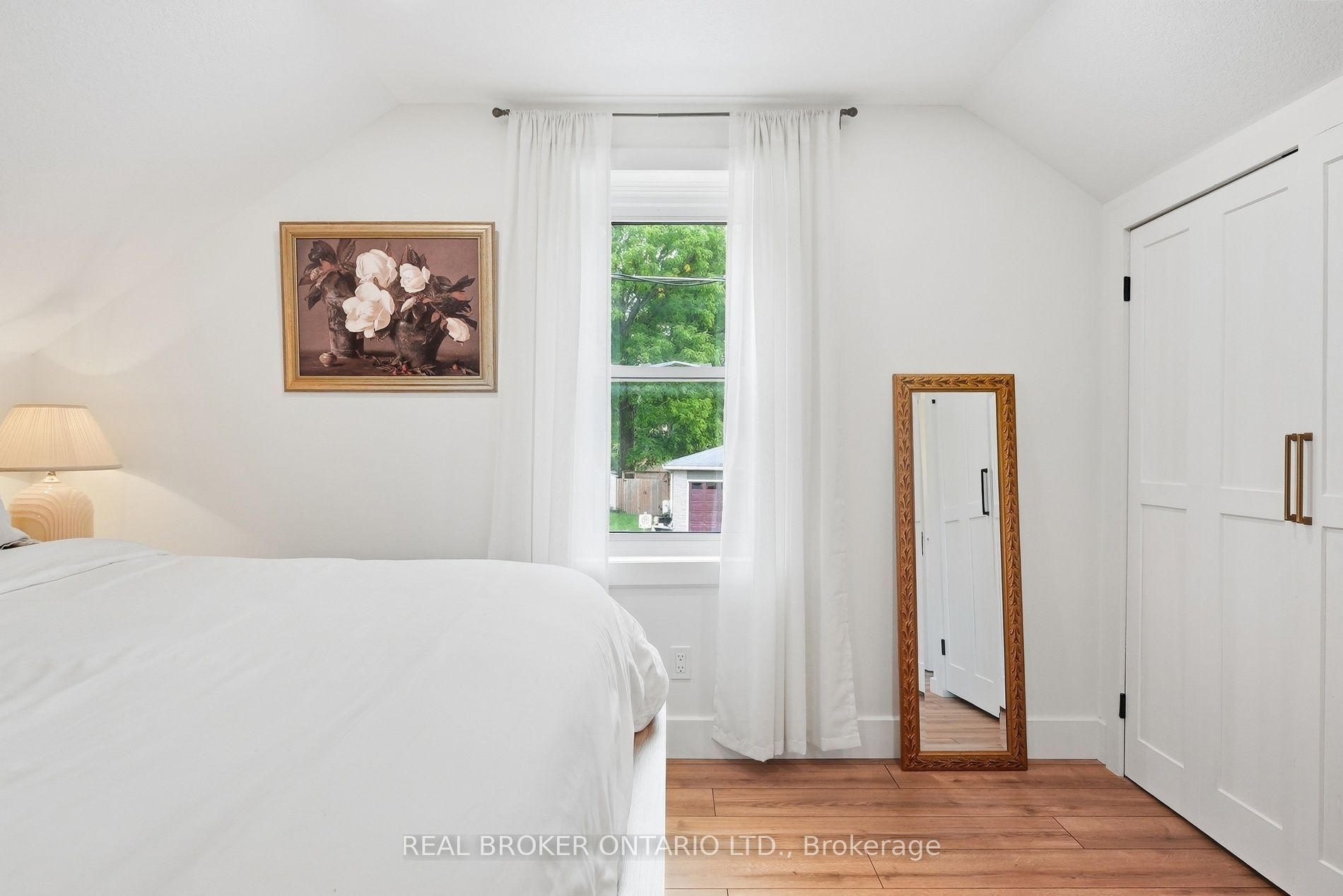 22 Temperance Street Property Photo 20