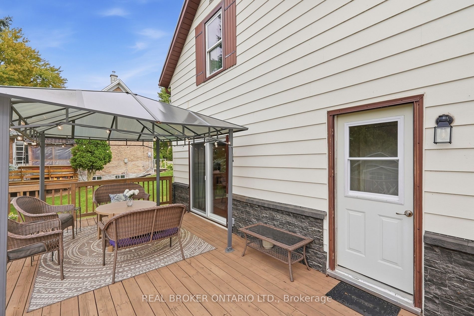 22 Temperance Street Property Photo 23