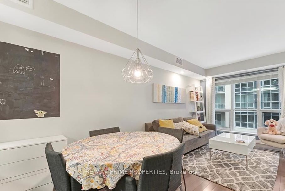 195 Besserer Street 706 Property Photo 6