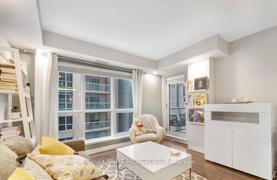 195 Besserer Street 706 Property Photo 7