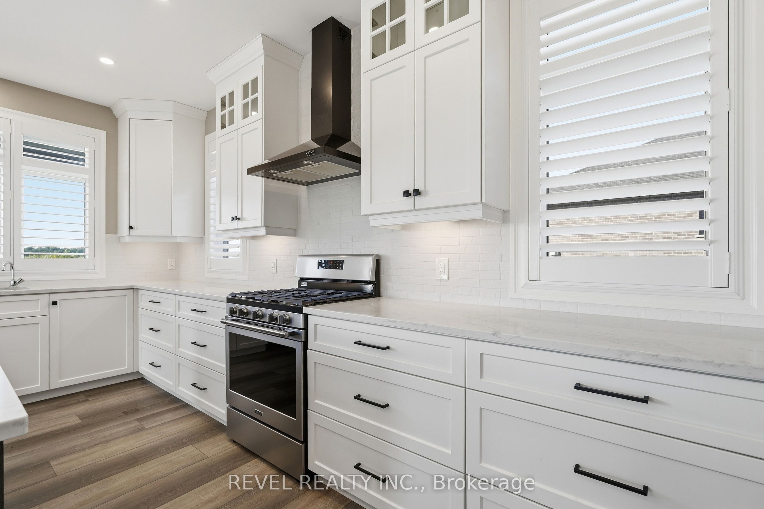259 Timber Trail Road Property Photo 8