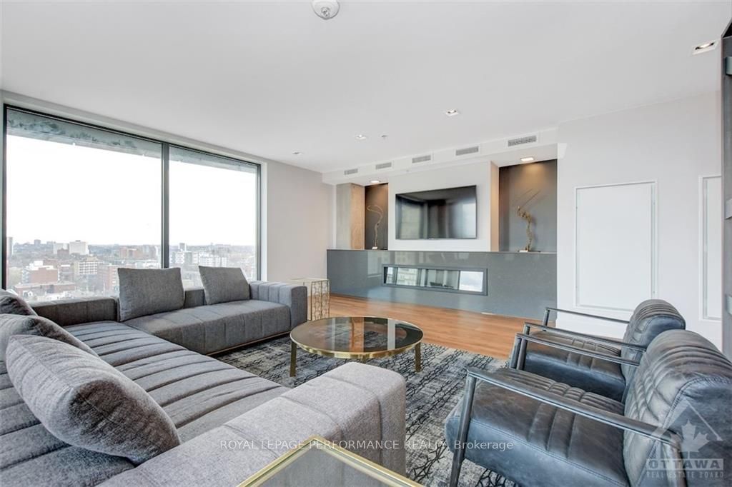 20 Daly Avenue 1705 Property Photo 22