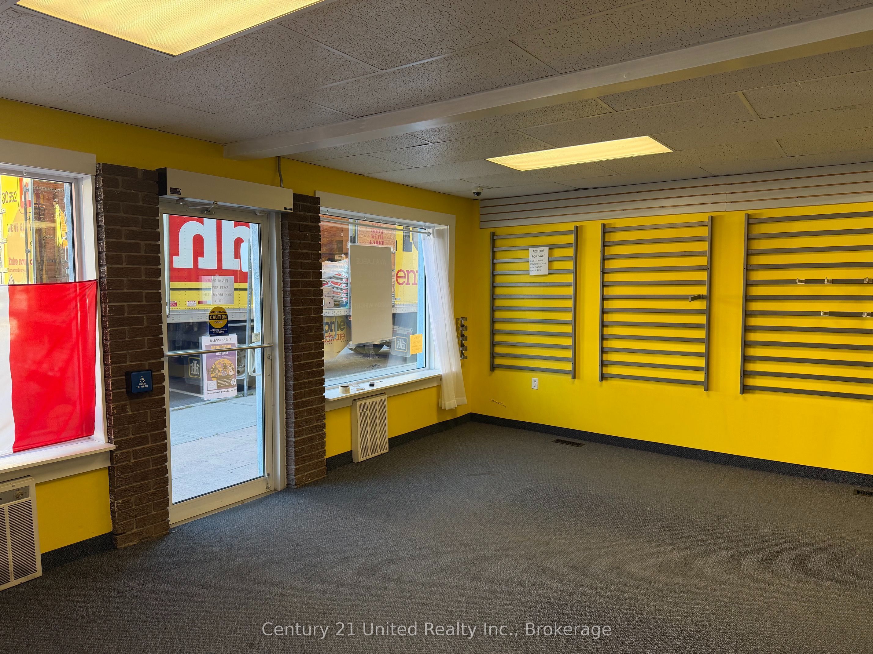 23 Queen Street Property Photo 2
