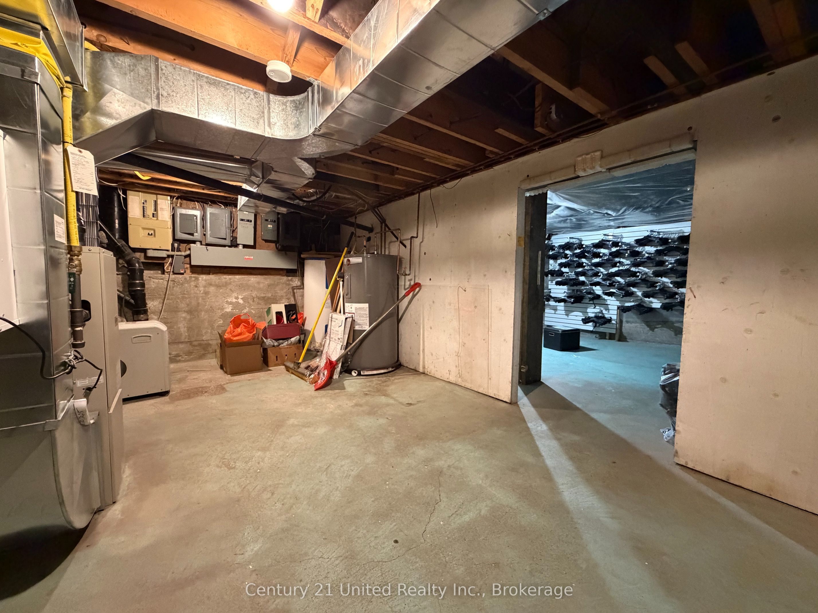 23 Queen Street Property Photo 5
