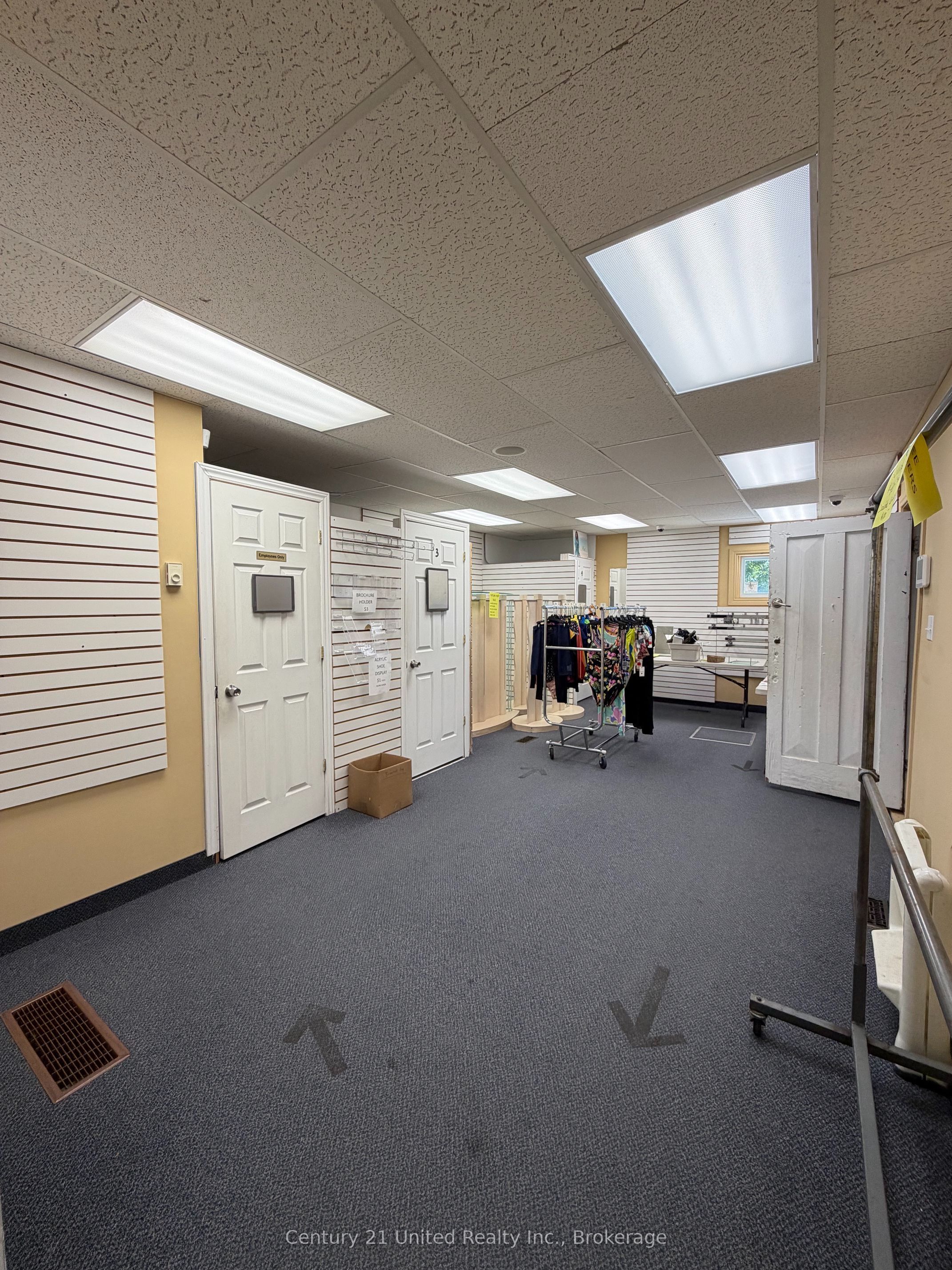 23 Queen Street Property Photo 6