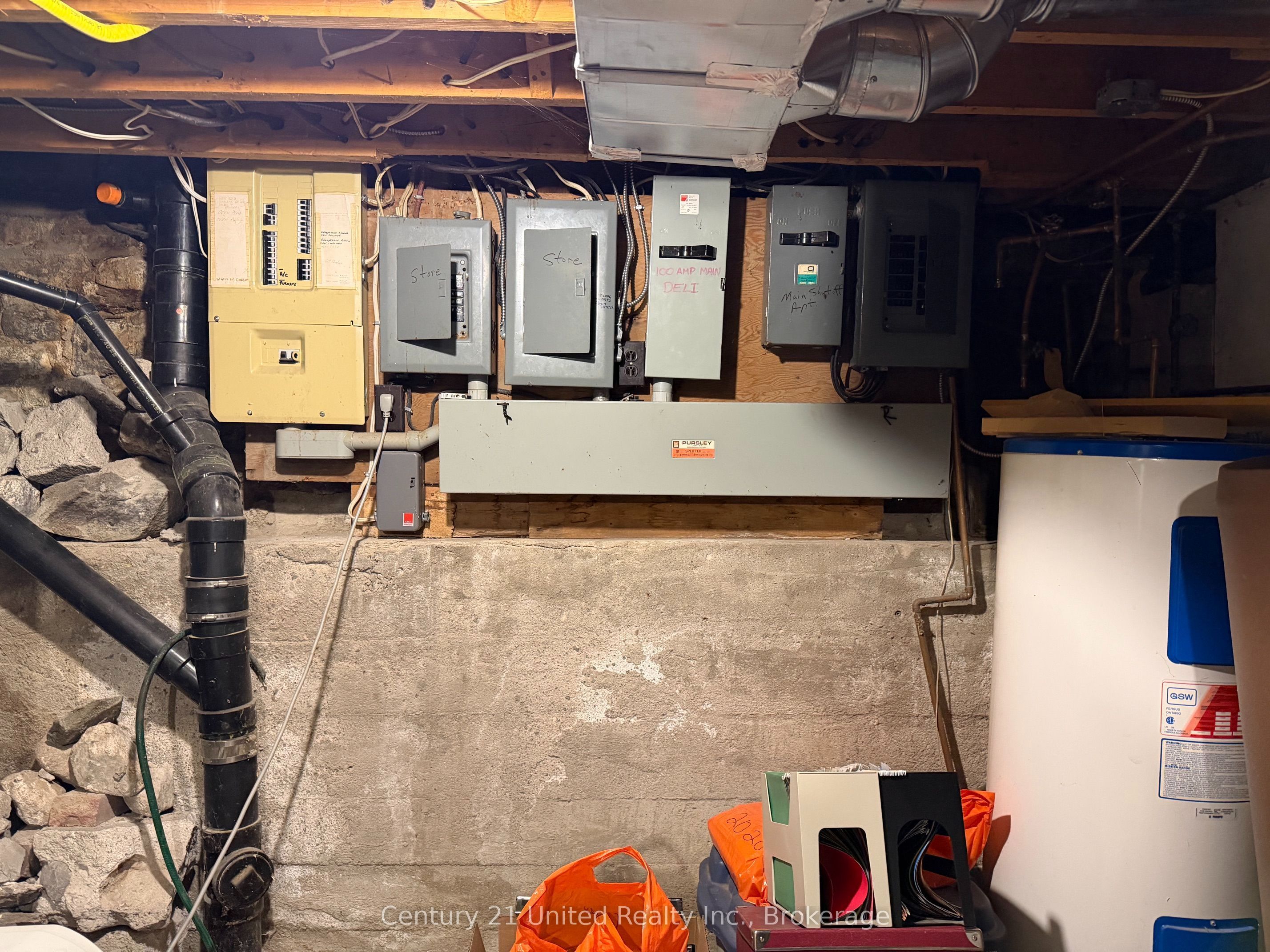 23 Queen Street Property Photo 8
