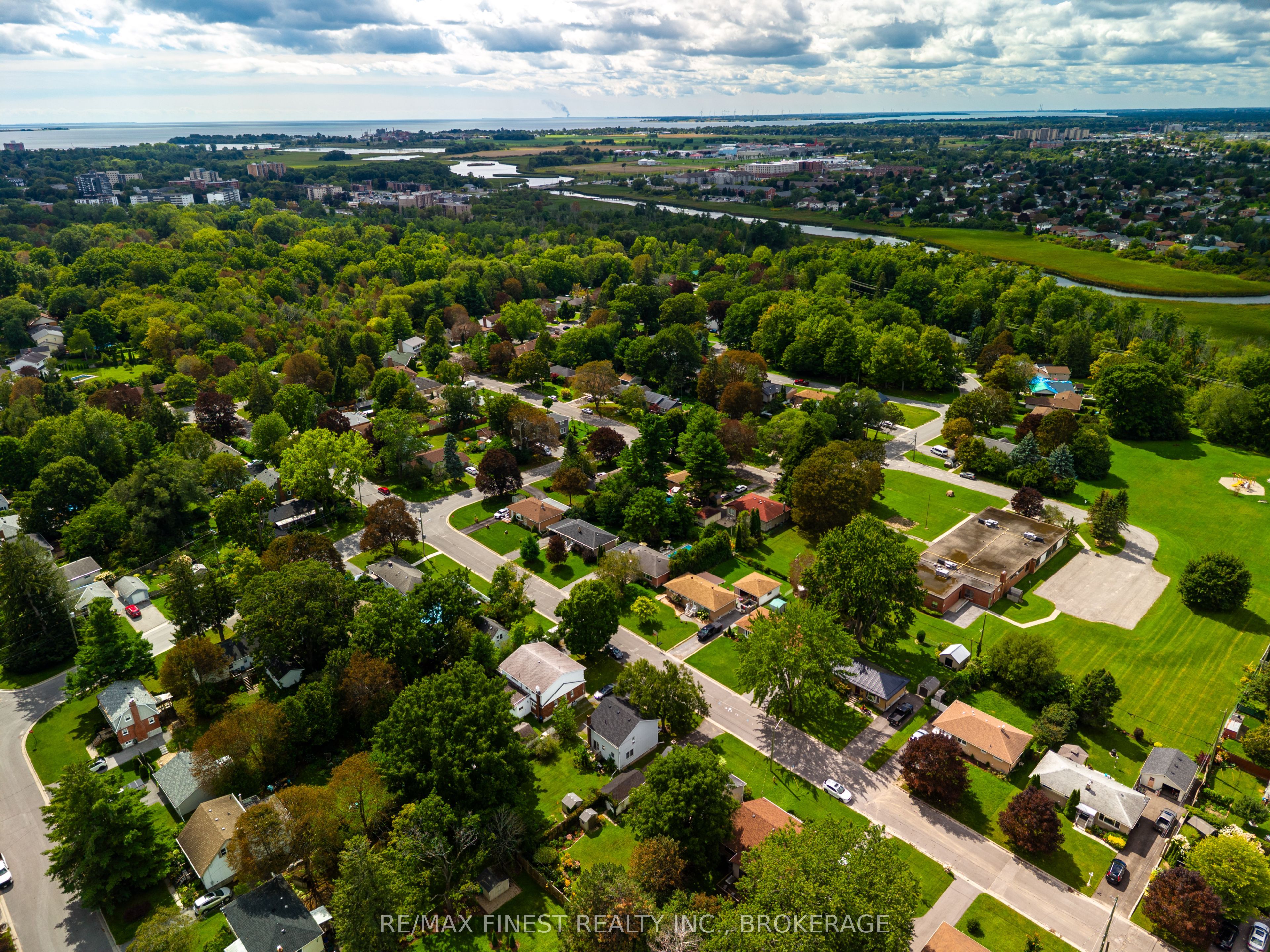 193 Hawthorne Avenue Property Photo 35