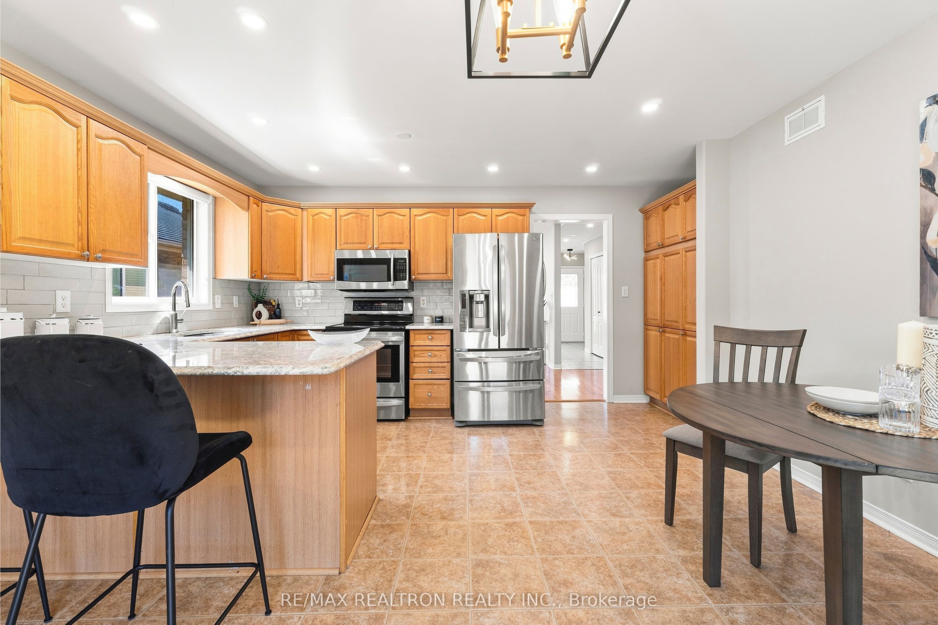 25 Linden Lane Property Photo 15
