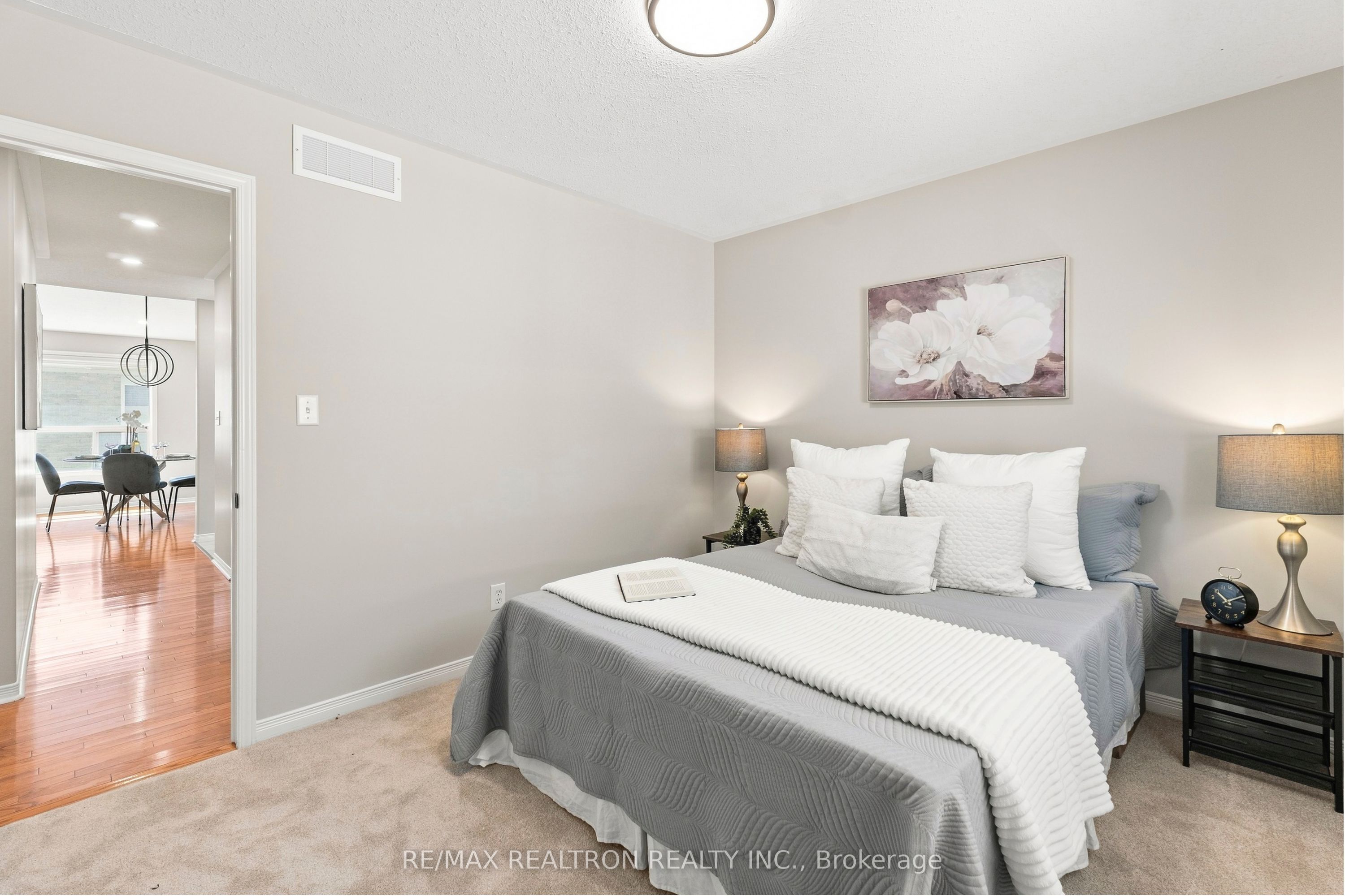 25 Linden Lane Property Photo 19