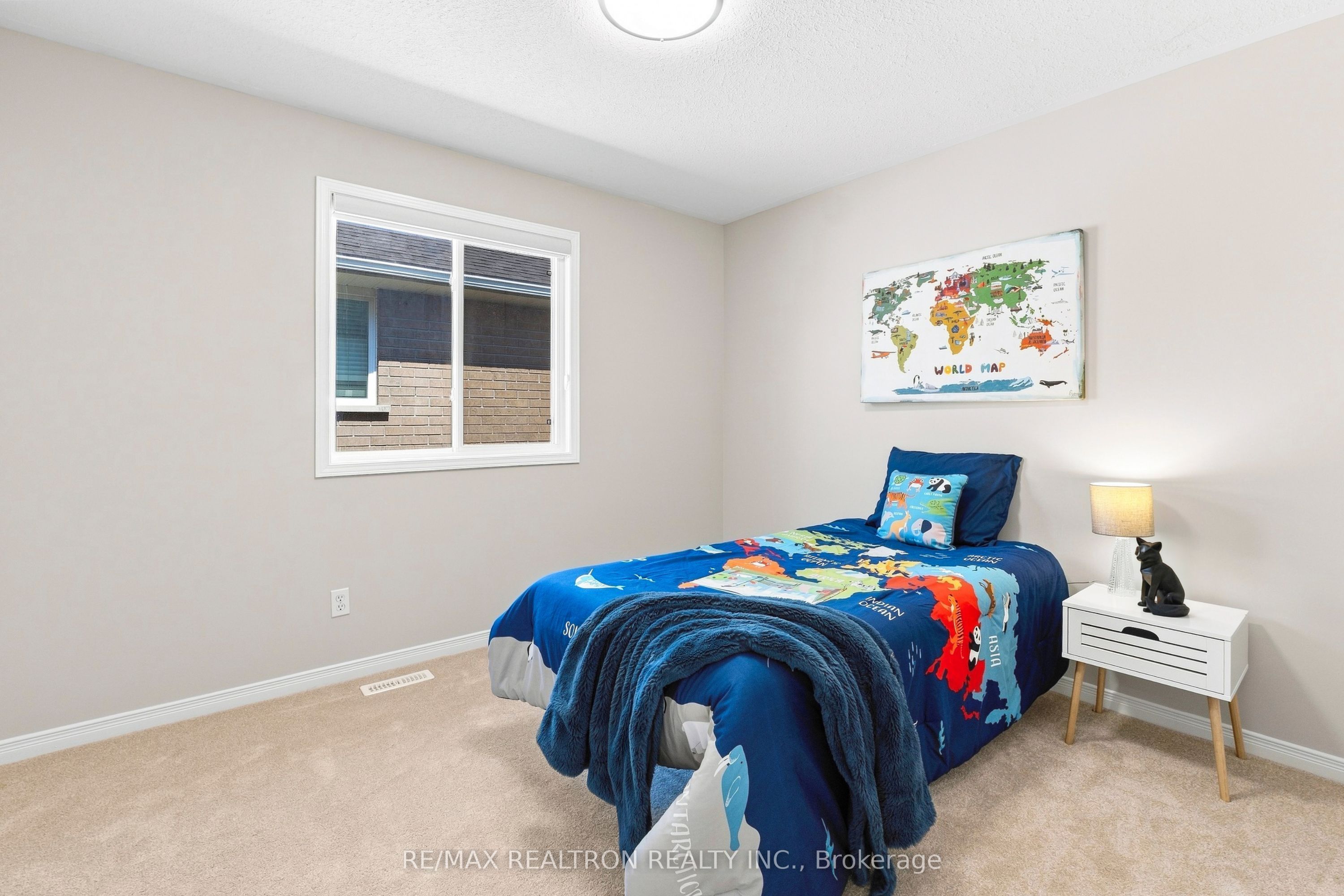 25 Linden Lane Property Photo 20