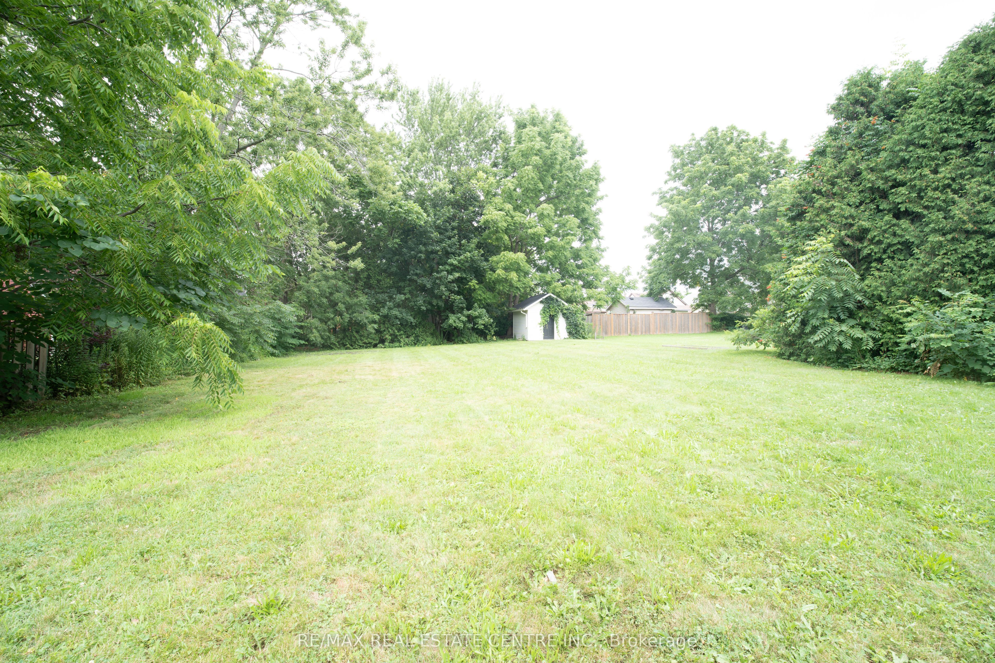 5857 Murray Street Property Photo 12
