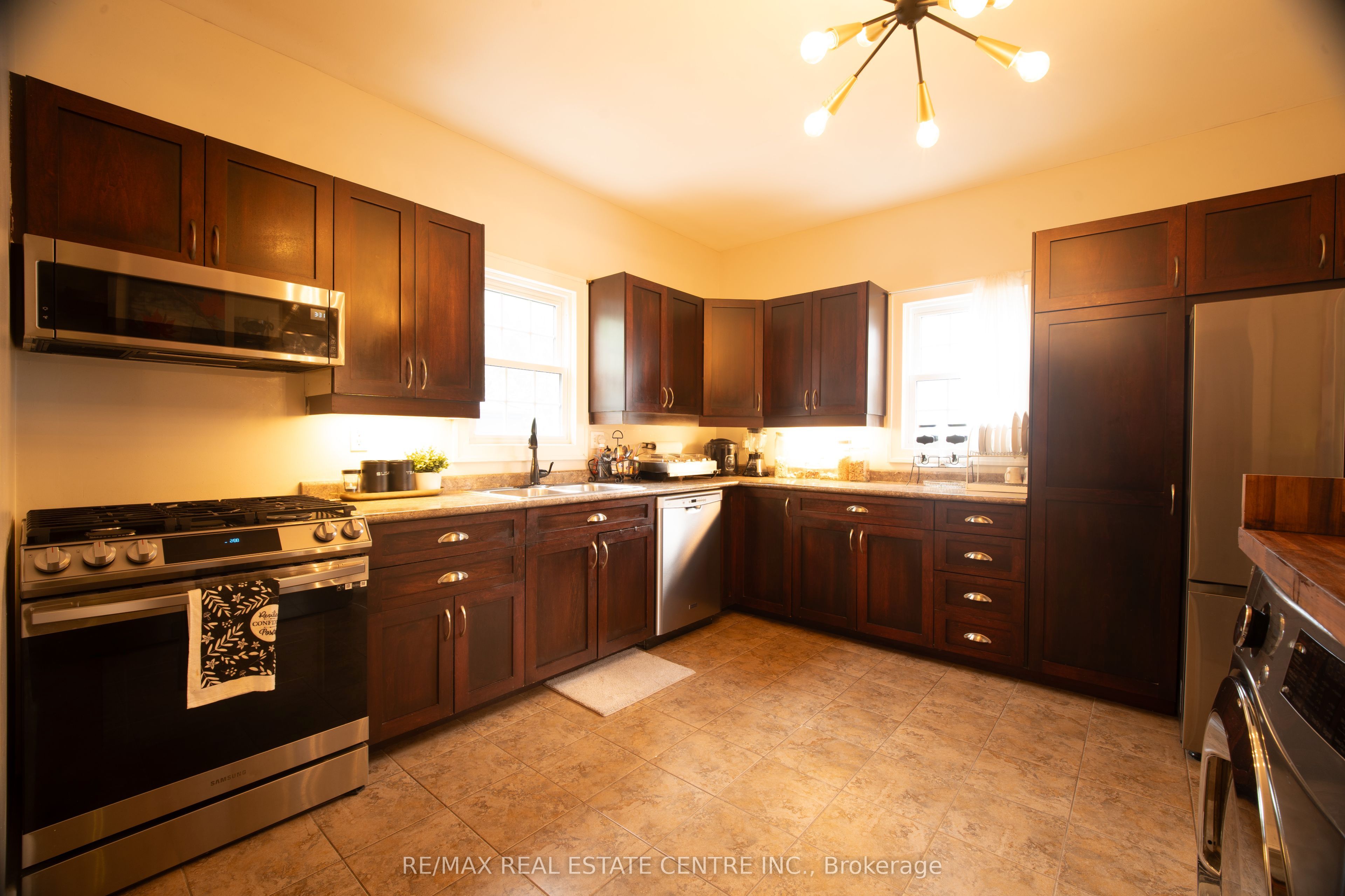 5857 Murray Street Property Photo 28