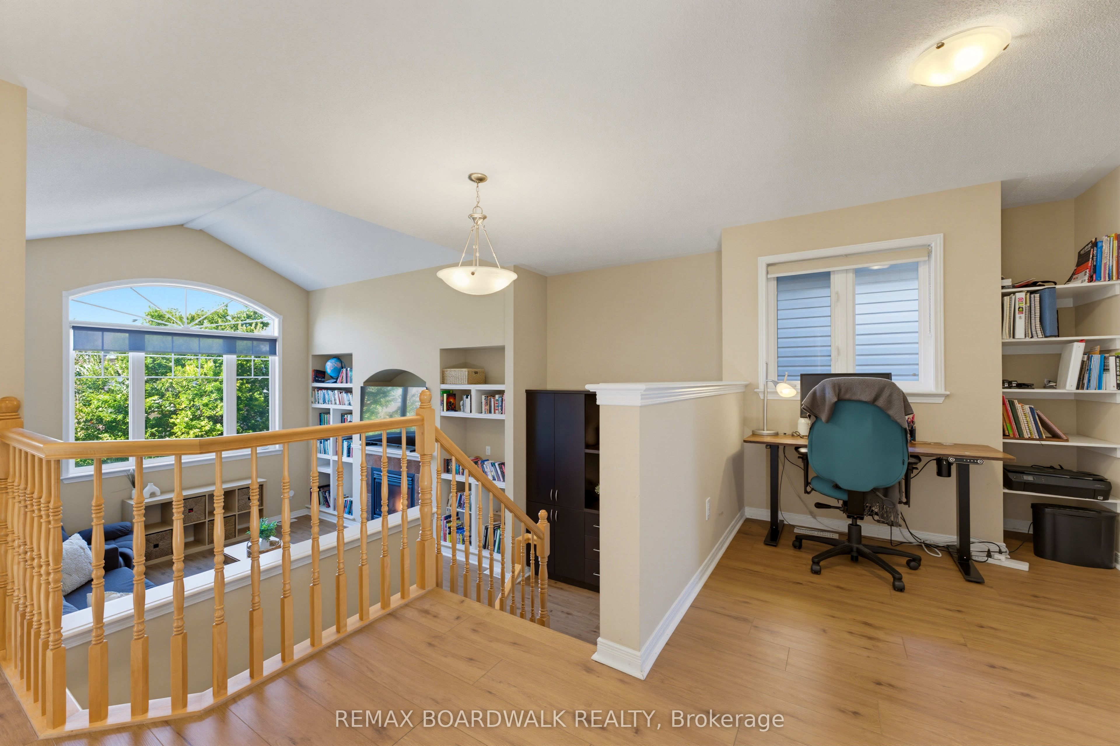 210 Broxburn Crescent Property Photo 28