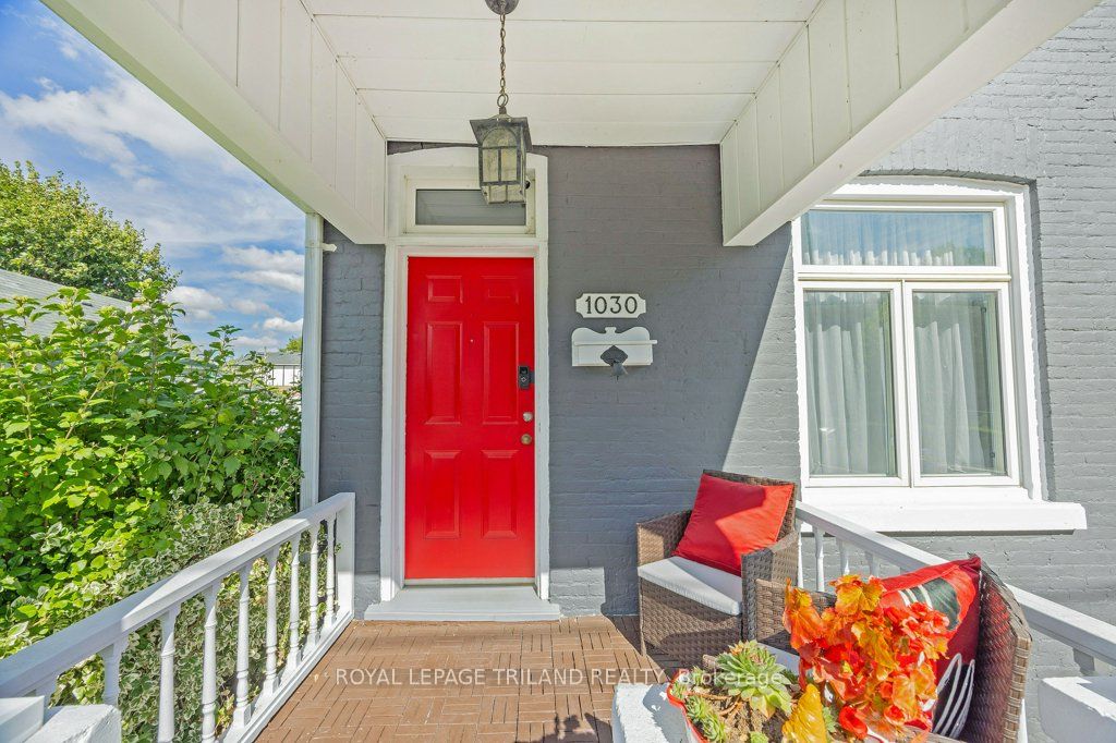1030 York Street Property Photo 2