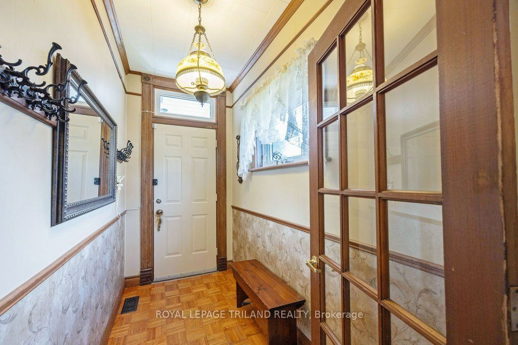 1030 York Street Property Photo 6