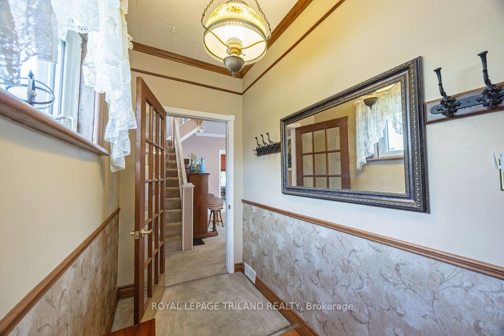 1030 York Street Property Photo 7