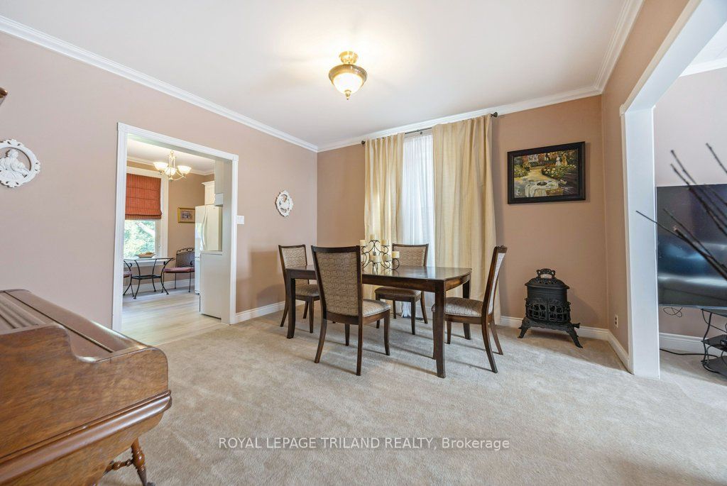 1030 York Street Property Photo 8