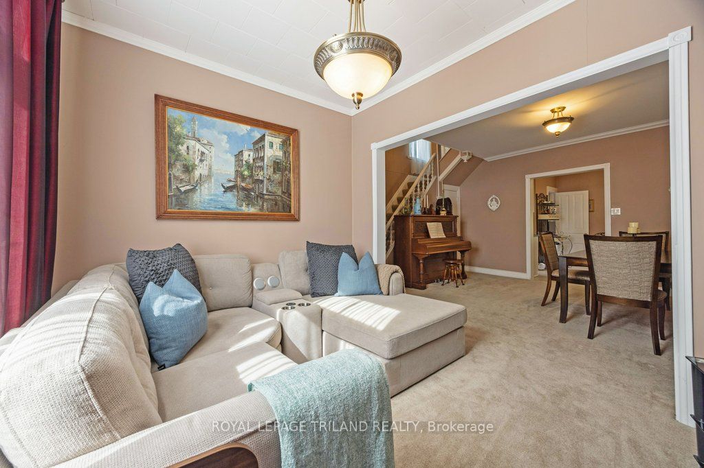 1030 York Street Property Photo 10