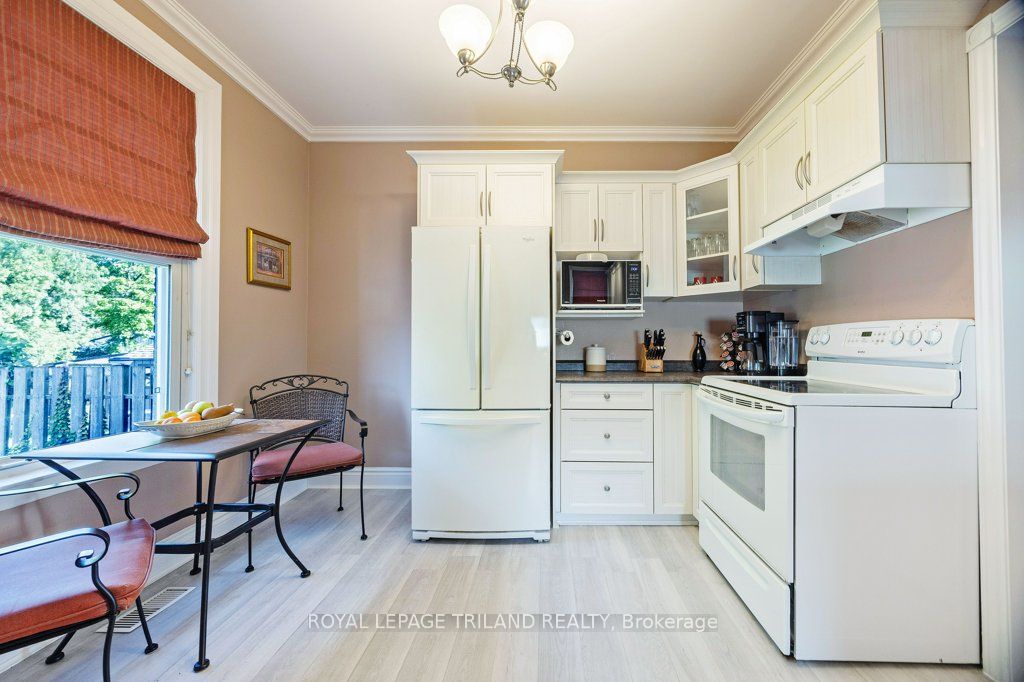 1030 York Street Property Photo 14