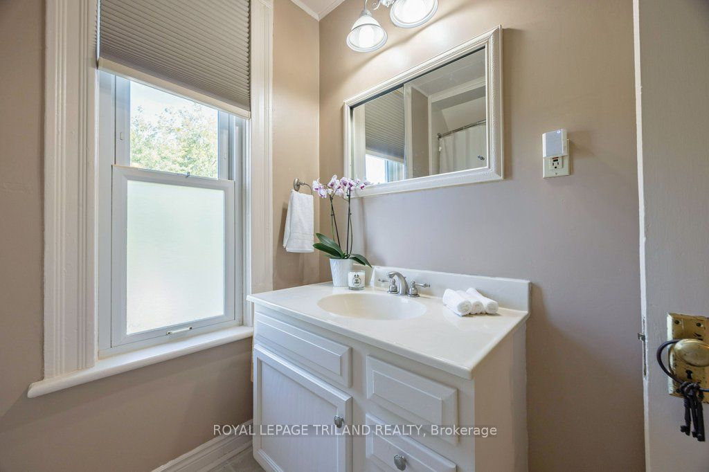 1030 York Street Property Photo 26