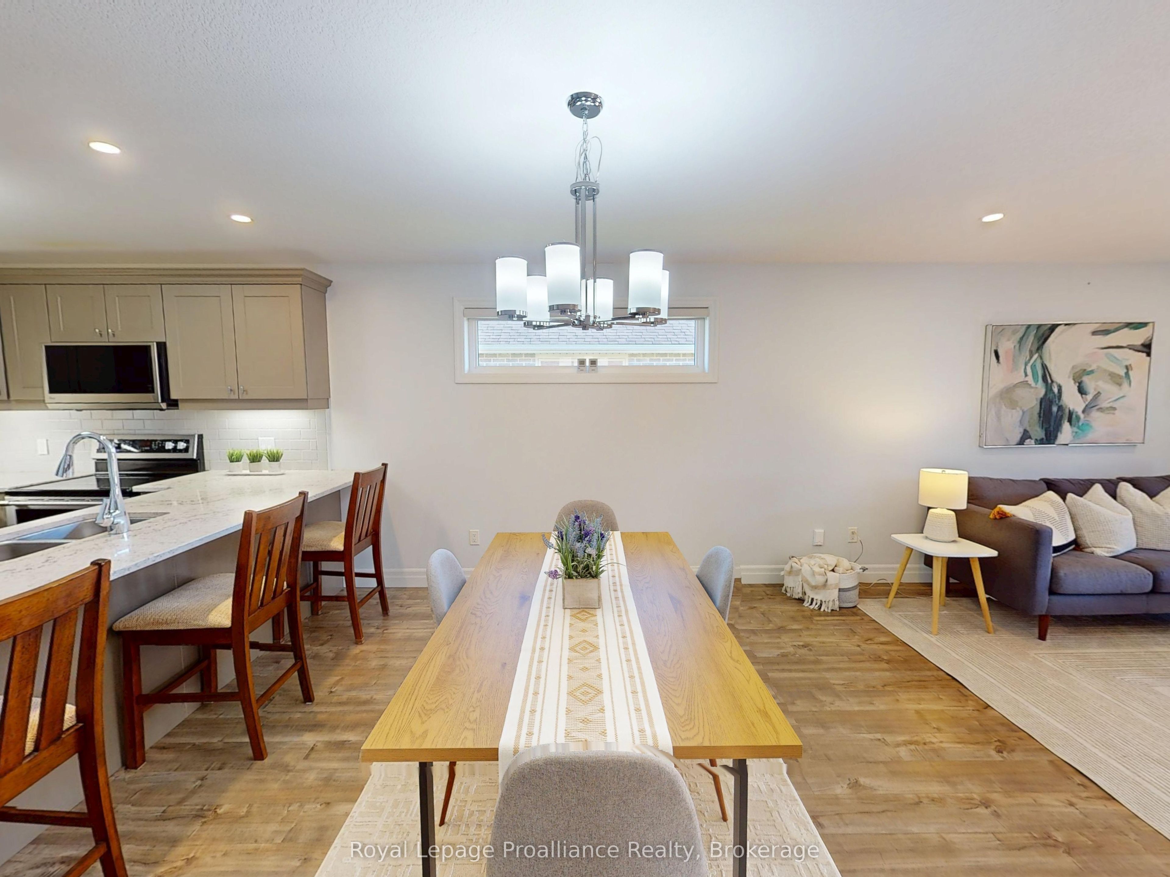 38 Mercedes Drive Property Photo 10