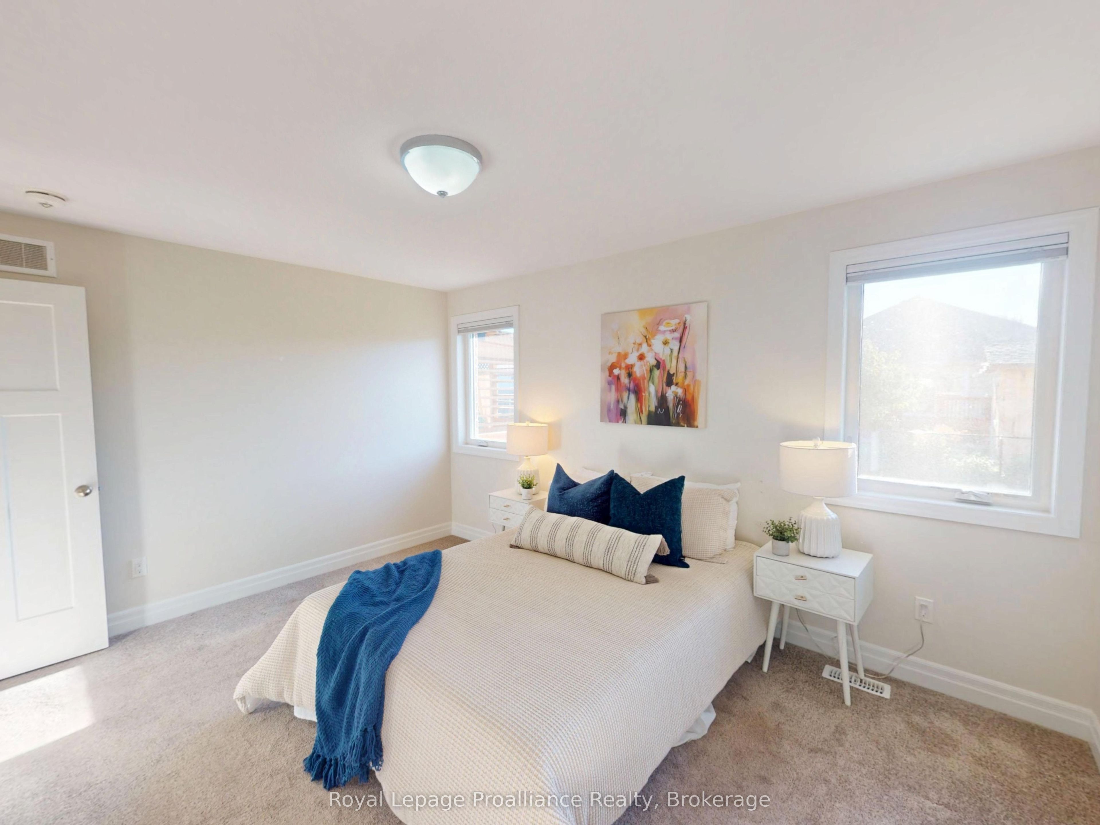 38 Mercedes Drive Property Photo 15