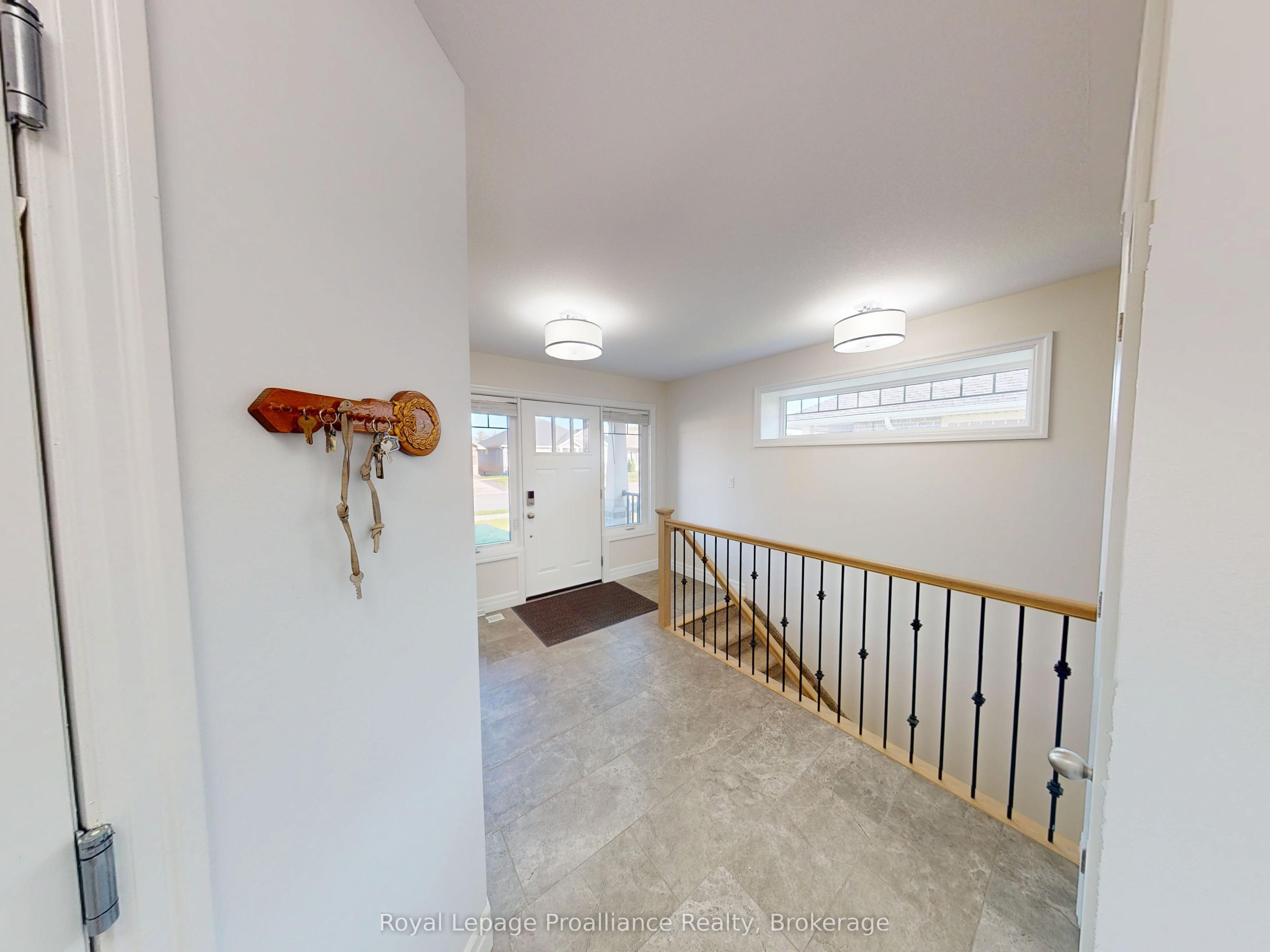 38 Mercedes Drive Property Photo 20