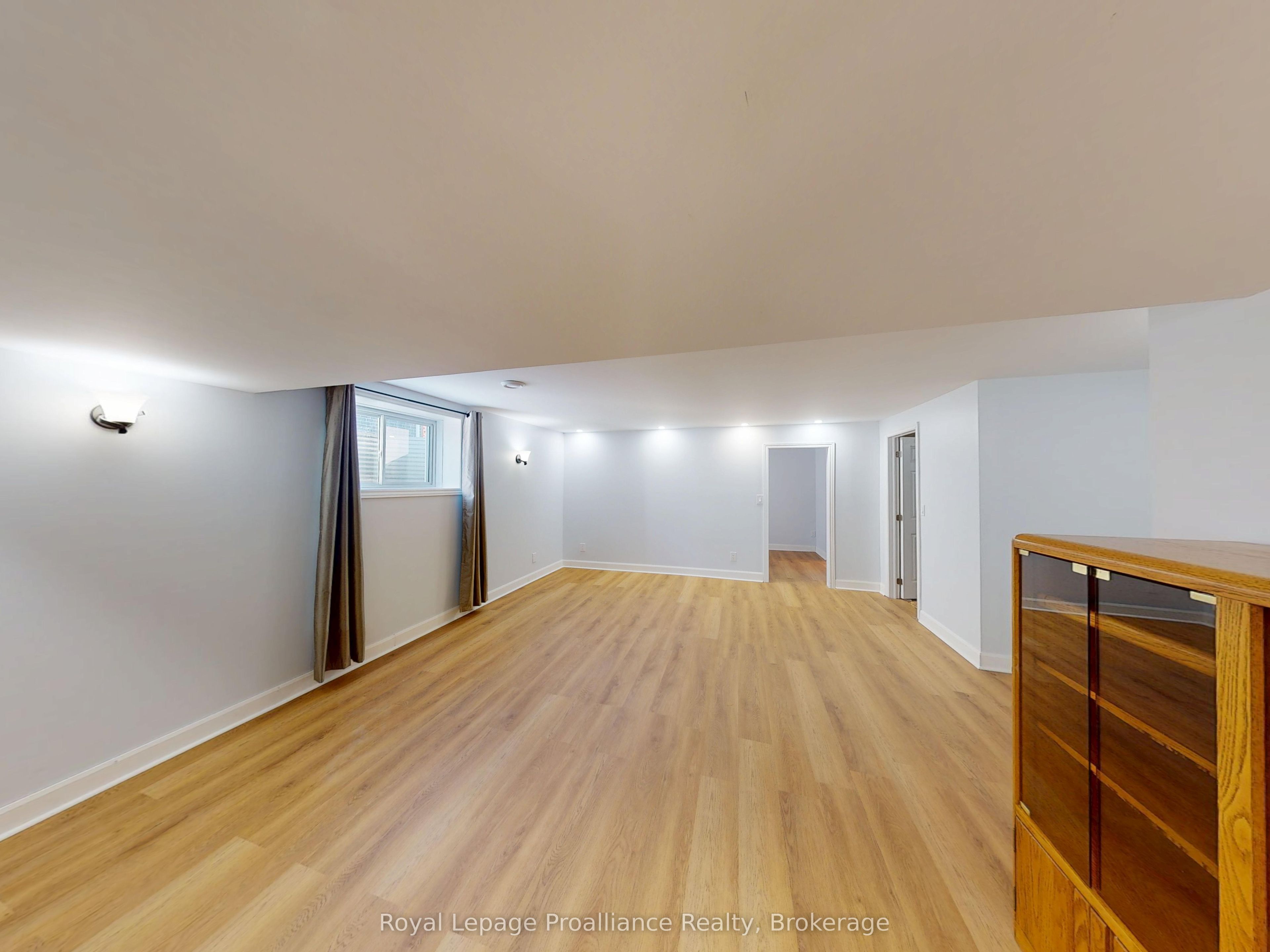 38 Mercedes Drive Property Photo 22
