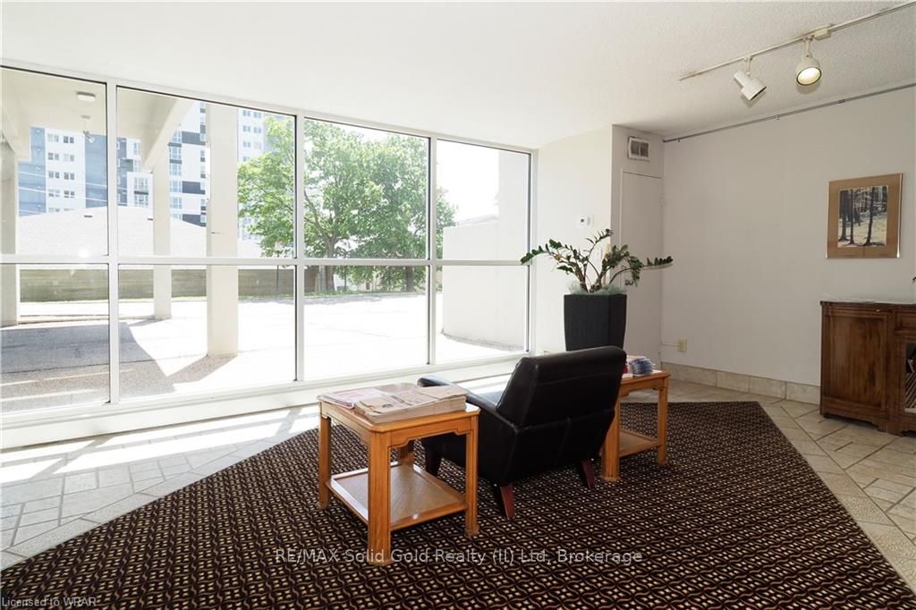 375 King Street N 1105 Property Photo 5