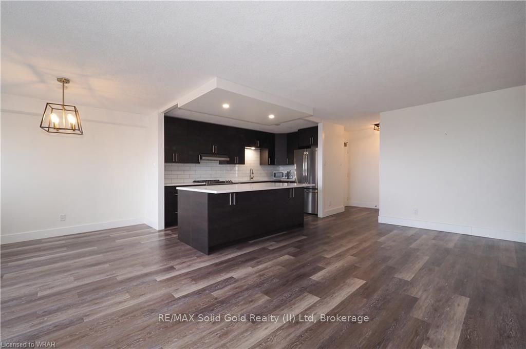 375 King Street N 1105 Property Photo 13