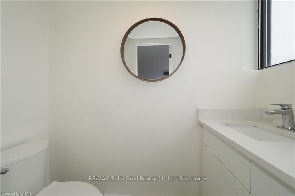 375 King Street N 1105 Property Photo 25