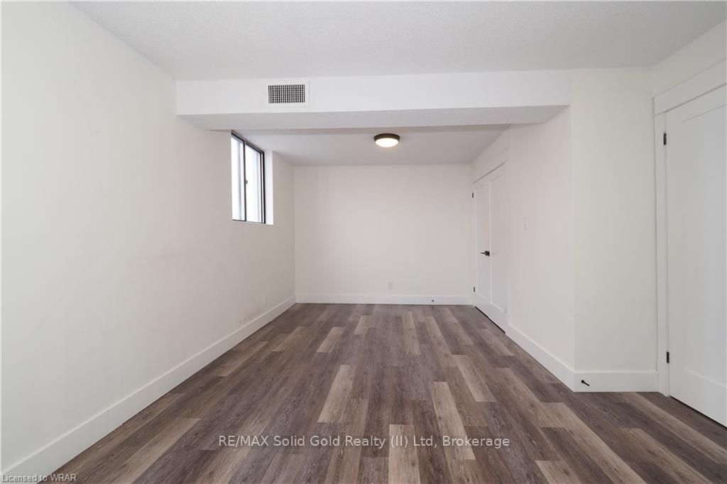 375 King Street N 1105 Property Photo 28