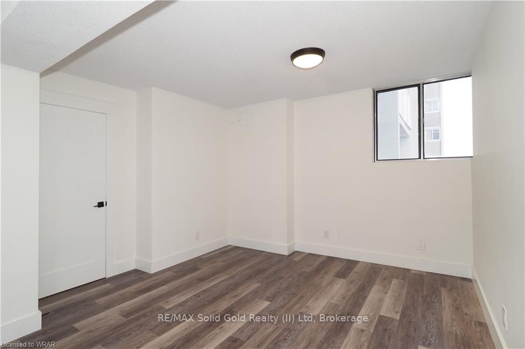 375 King Street N 1105 Property Photo 31