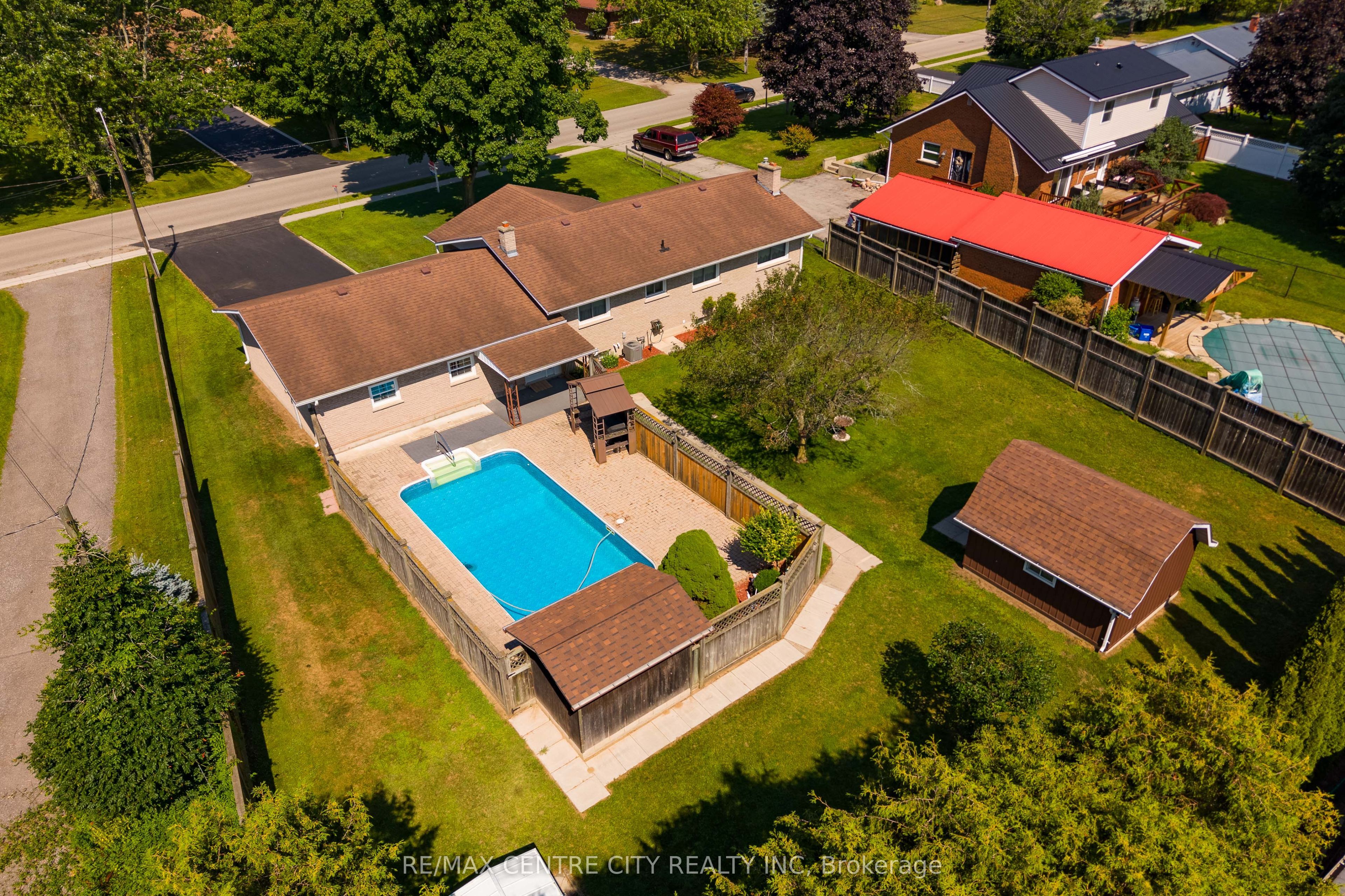 8114 Sandytown Road Property Photo 1