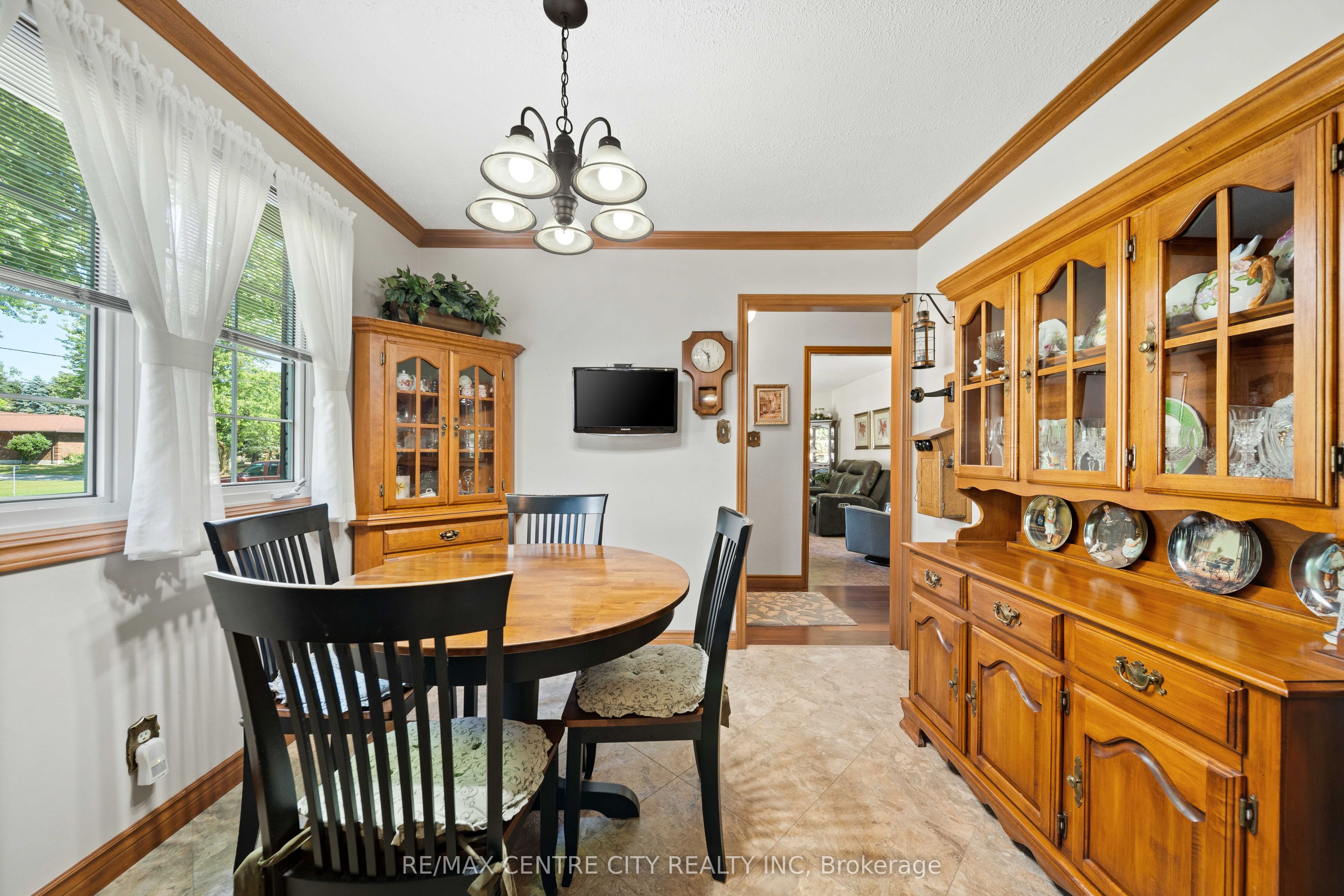 8114 Sandytown Road Property Photo 8
