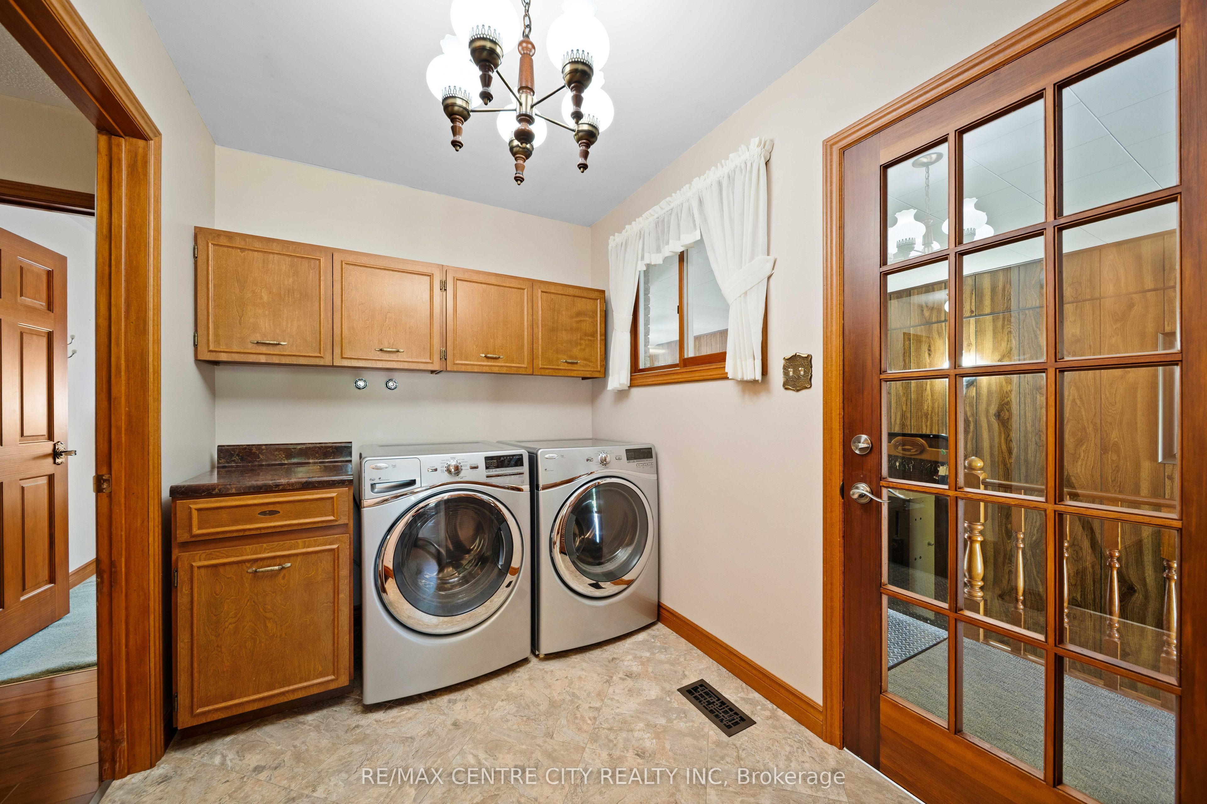 8114 Sandytown Road Property Photo 13