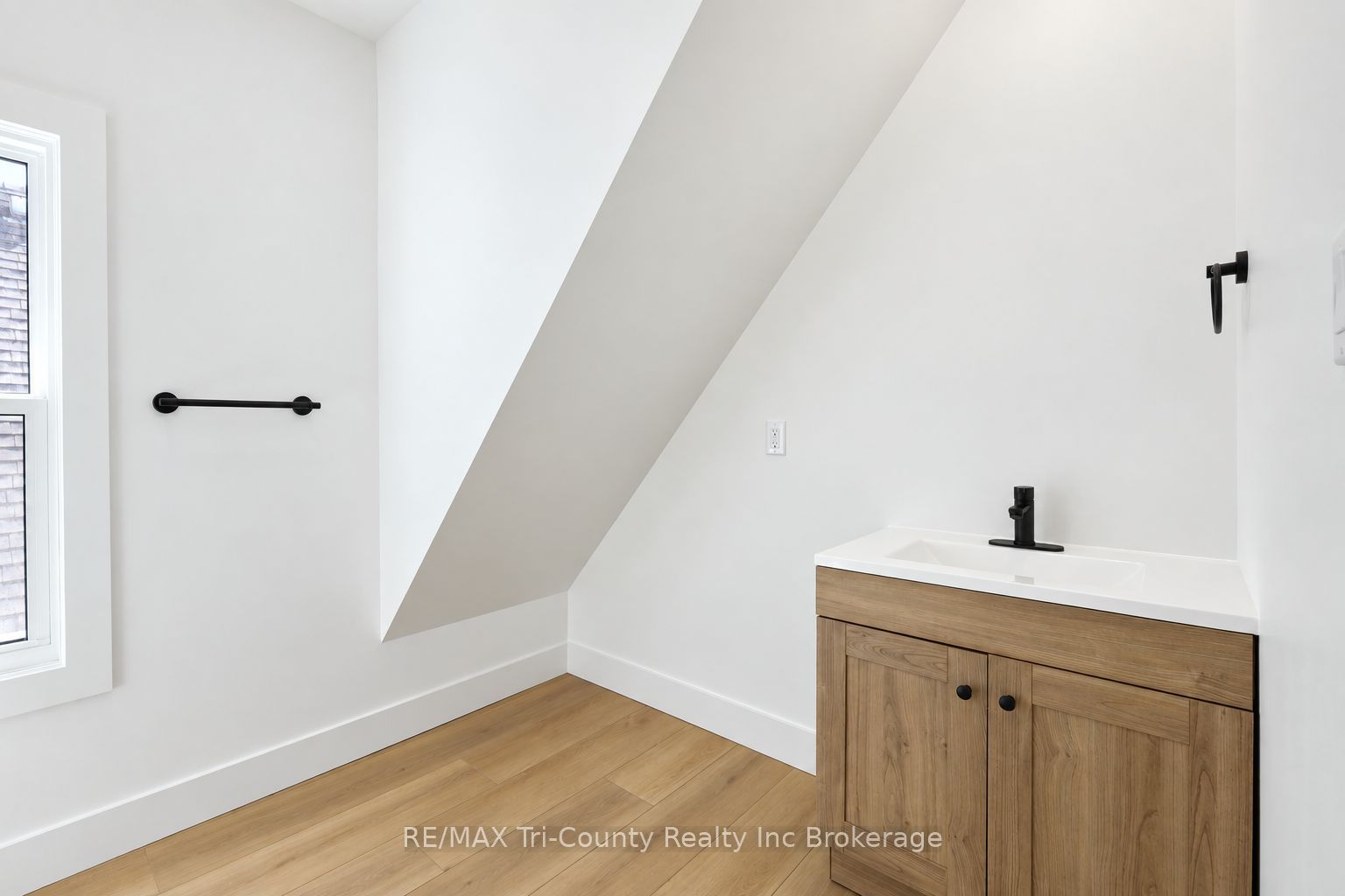 16 Redan Street Property Photo 23