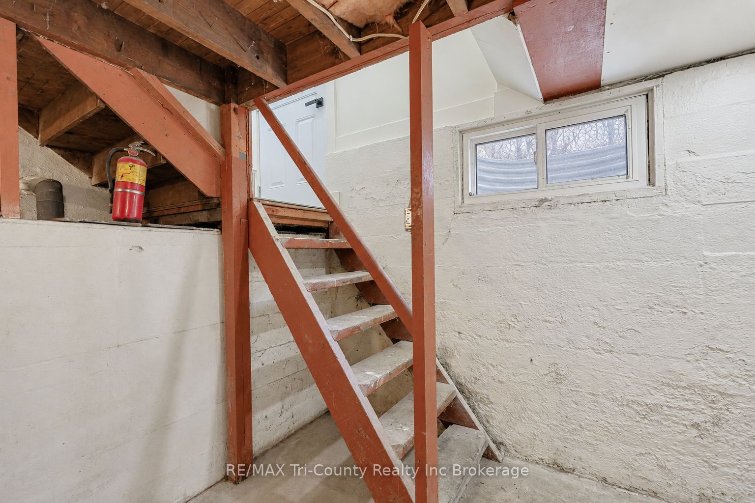 16 Redan Street Property Photo 30