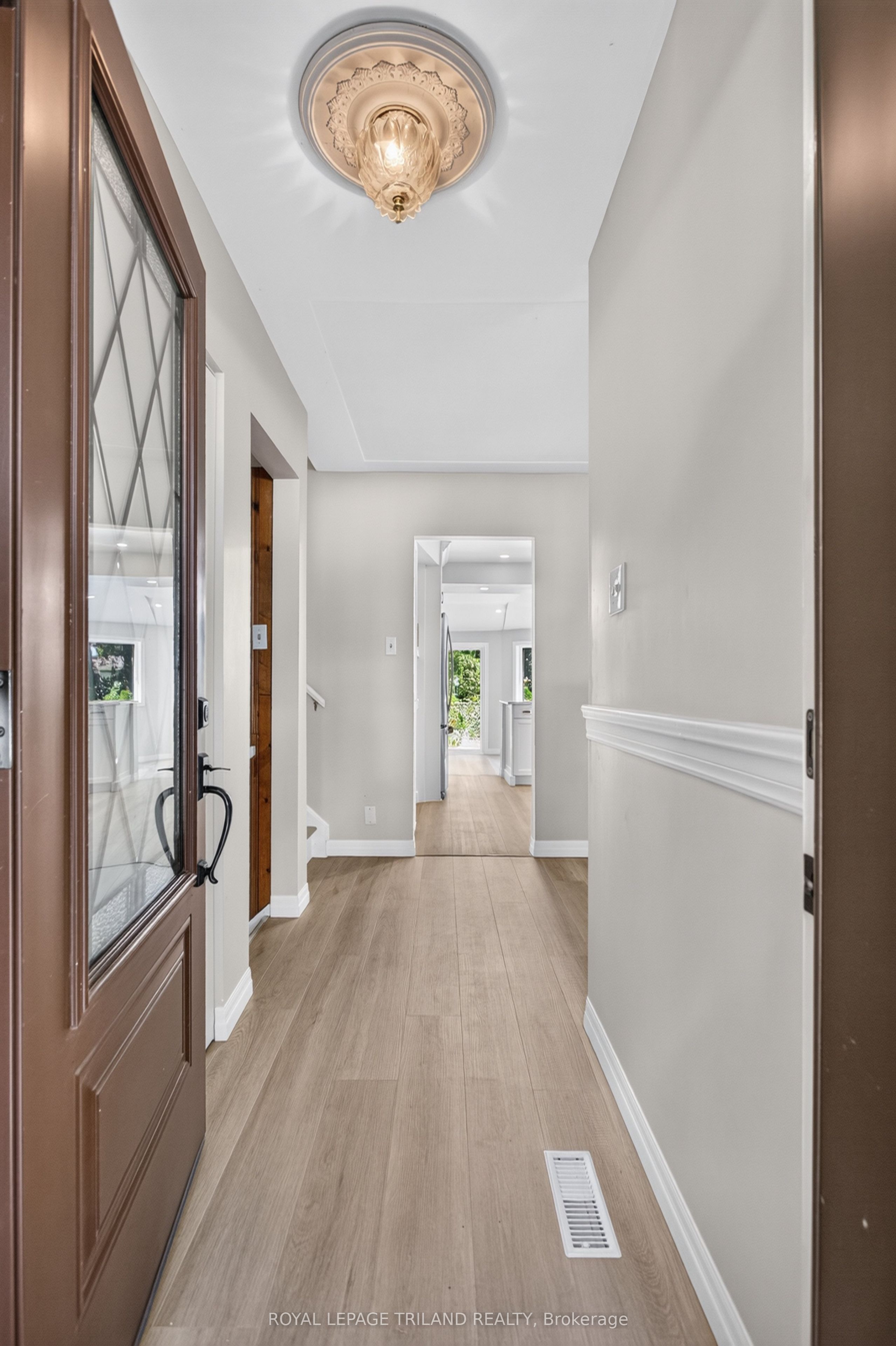 115 Springer Street Property Photo 7